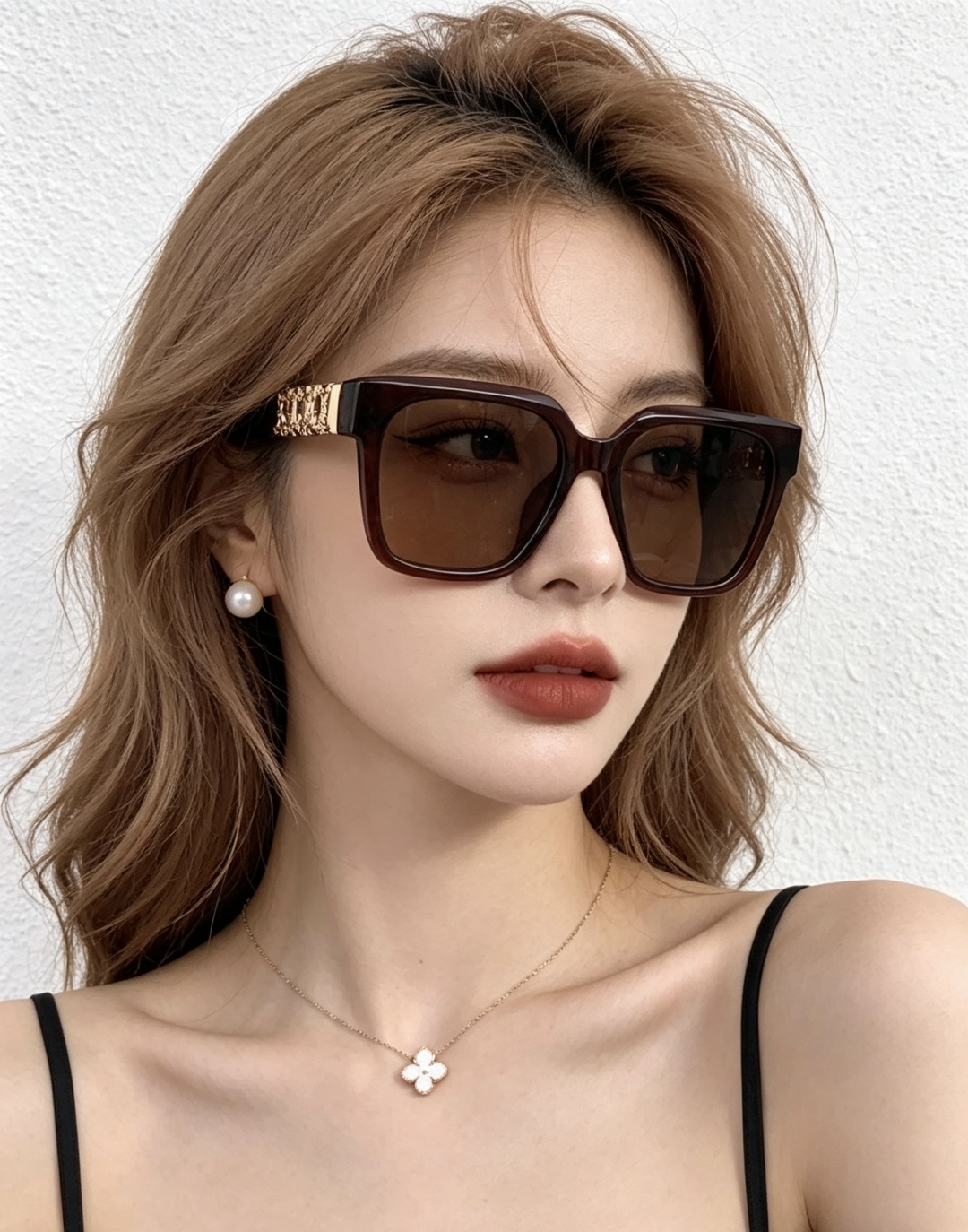 【DIOR】迪奥太阳镜 时尚造型 开车驾驶镜时尚墨镜🌸世界顶级奢华品牌，品质保证！😍😍经典款, 明星热爱