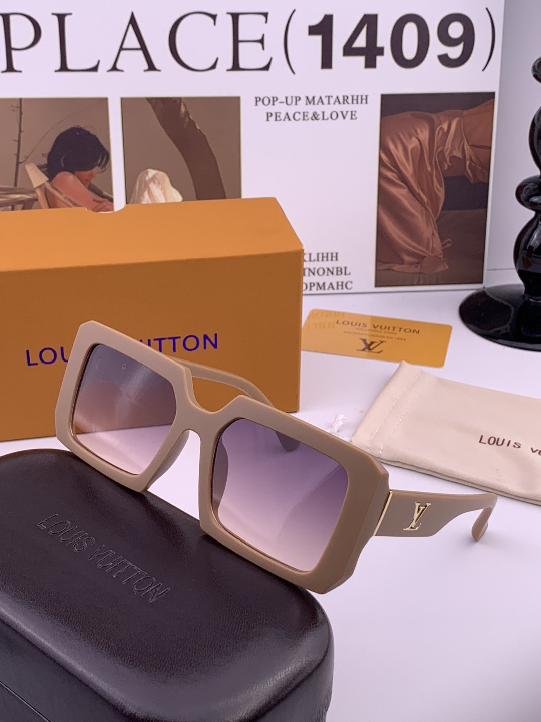🔺LV🔻早春新款，众多明星同款[色]LV‼️‼️新款大框墨镜 ，🌈🌈宝丽来超清太阳镜🔝🔝型号：L3700