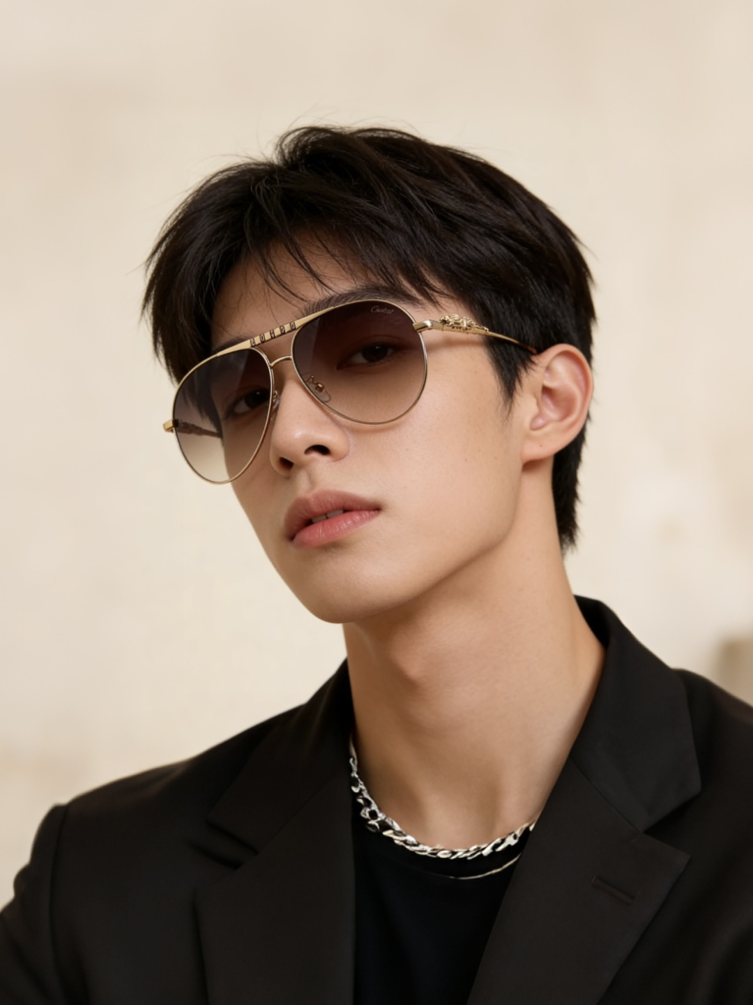 NO:770295,[Cartier] Fashionable and noble, beautiful and handmade, high-end quality, unisex sunglasses, a classic, a sunglass with weight and texture. The electroplating and polishing are very detailed. Model K41758 glasses, sunglasses, sunglasses, glasses, cartier, cartier19860909【卡地亚-cartier】 时尚高贵 很美手工高端品质 男女通用太阳眼镜 经典之作 有分量有质感的一款太阳镜 电镀抛光都非常细致 型号K41758眼镜墨镜太阳镜,眼镜,cartier,cartier,glasses