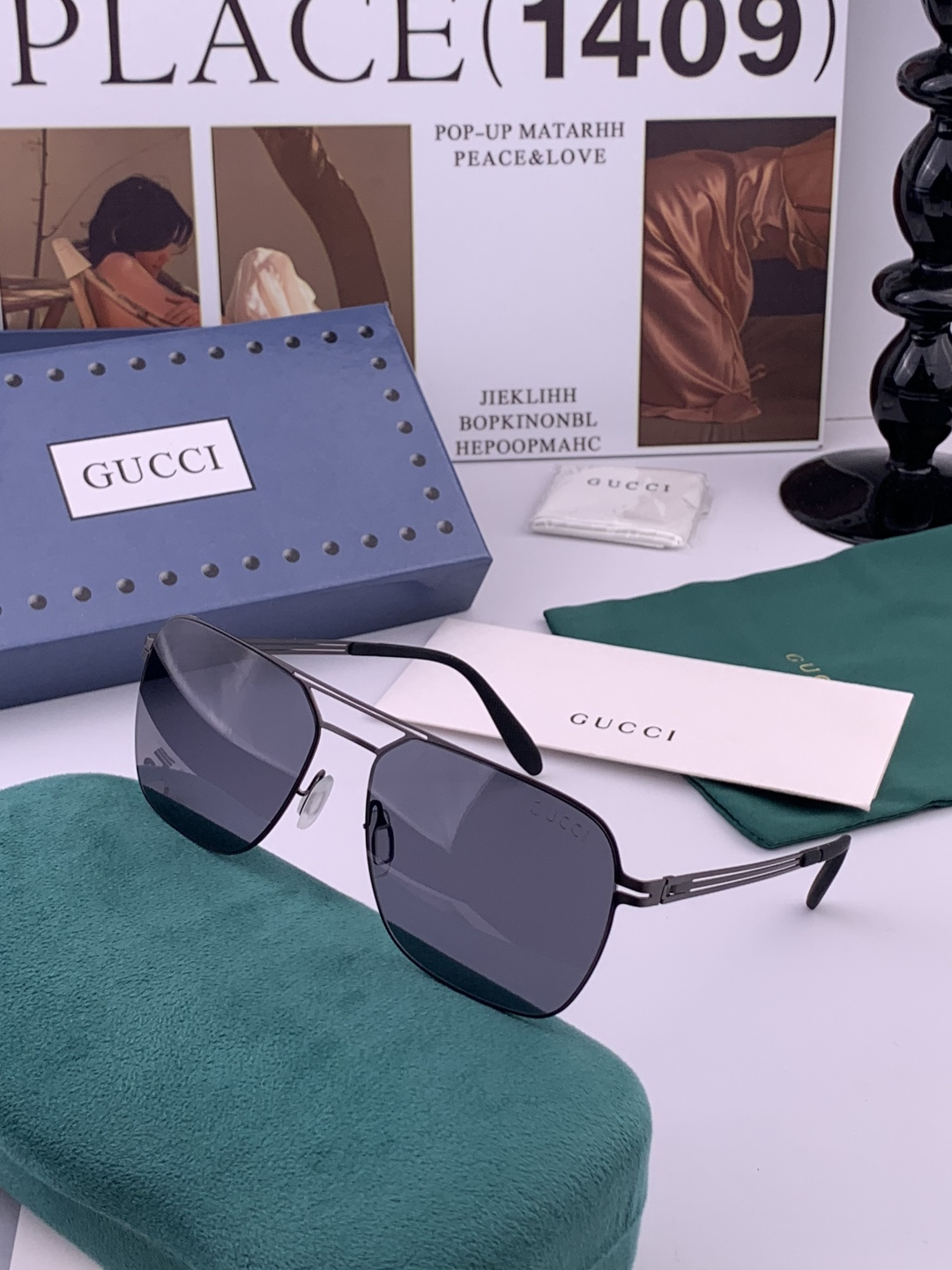 ♦️ GUCCI 新款男女情侣款太阳镜iP电镀永不褪色 超轻超有弹性整幅眼镜无螺丝重要的是压不坏 高清尼