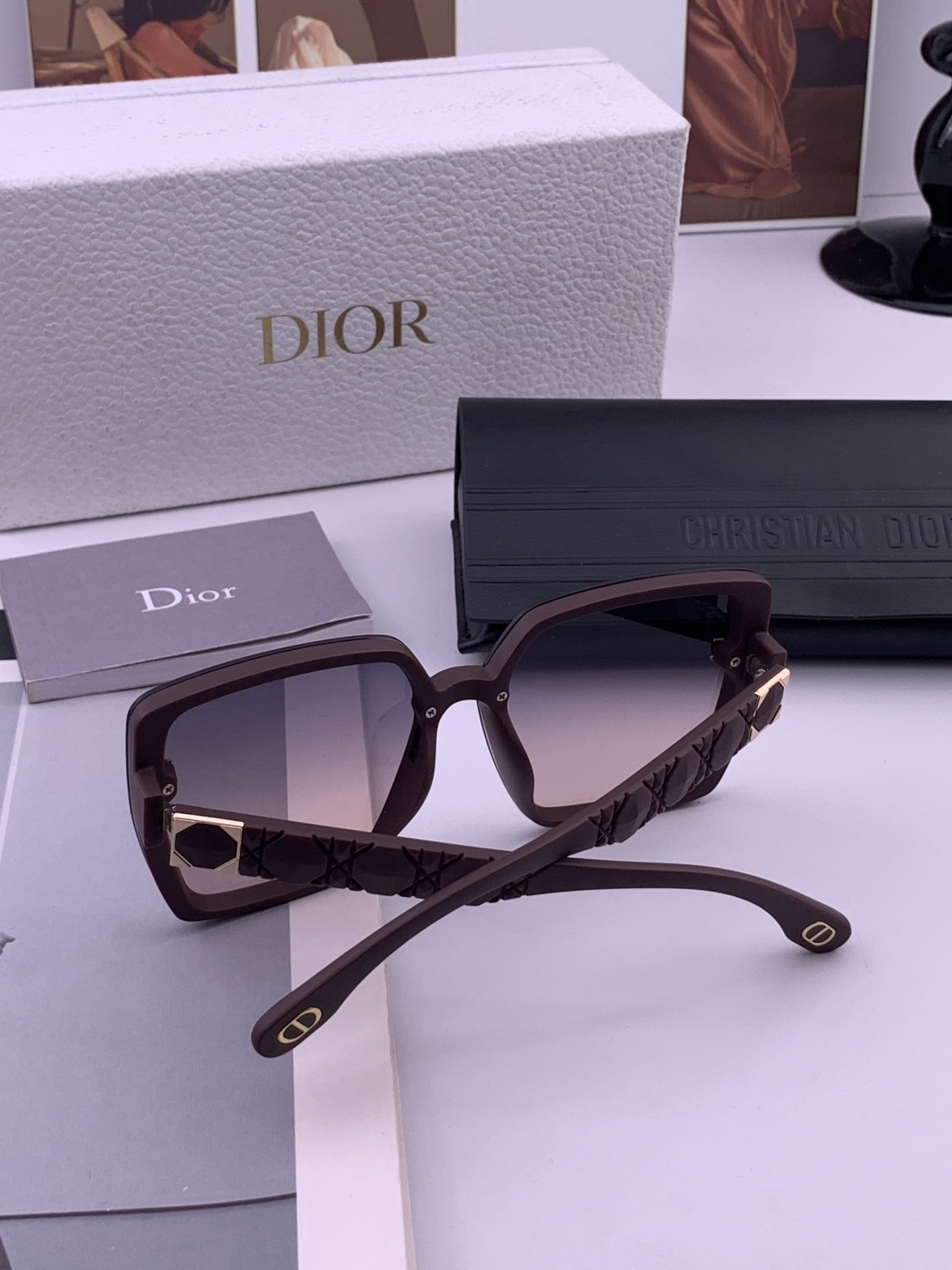 🔺 【DIOR-迪奥】开春新款 潮流爆款 时尚方框偏光太阳镜 高品质 佩戴舒适 网红潮款墨镜 女士高清加