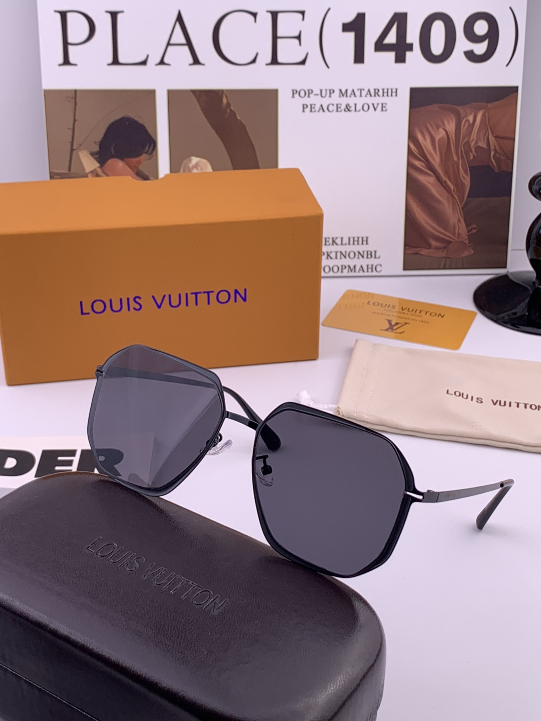 Lv 。 高品质男女款墨镜 👍 尼龙偏光镜片 。 开车钓鱼都可 。百搭显瘦墨镜韩版大框司机开车防紫外线太