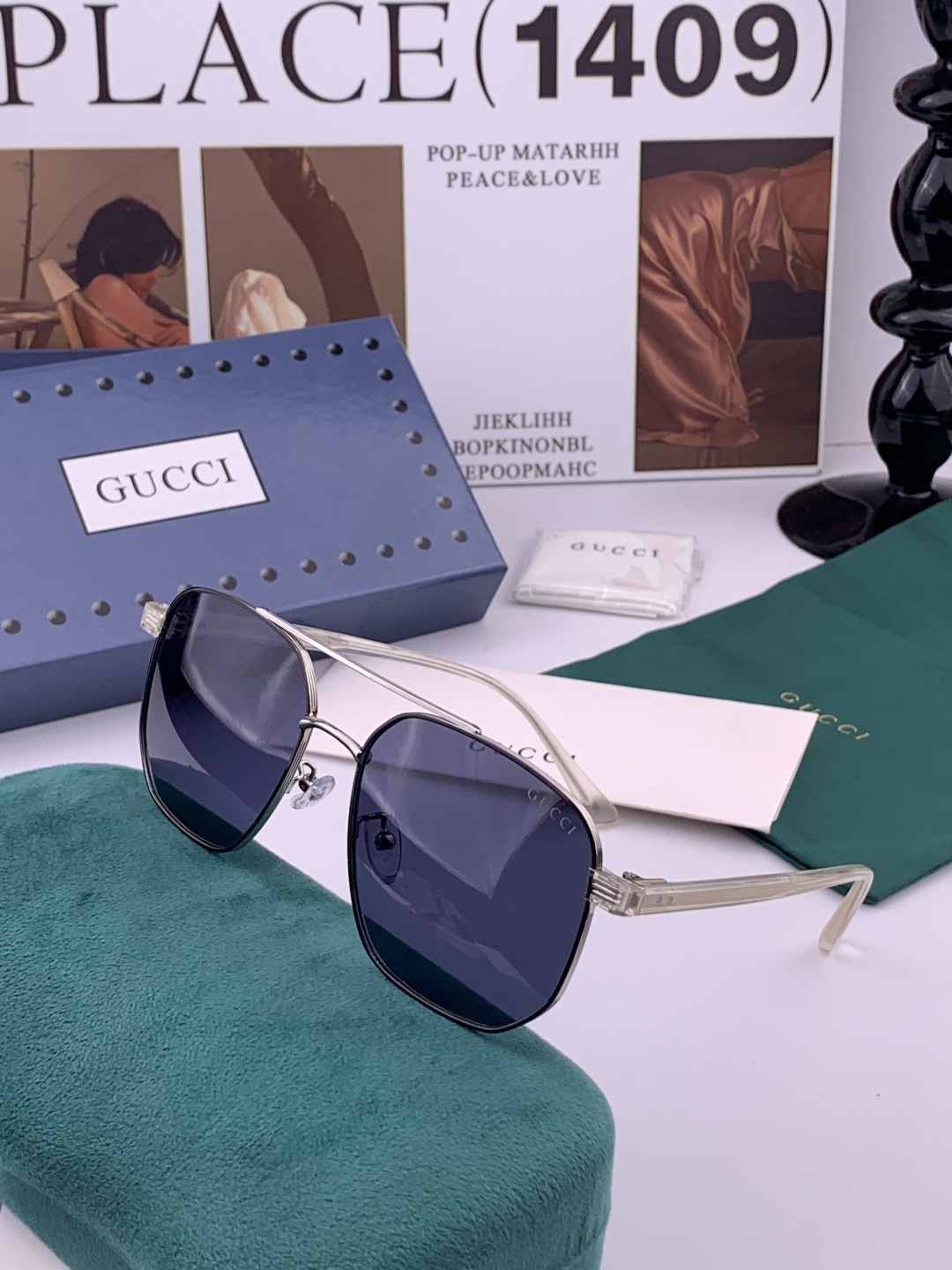 GUCCI 官网同步。 高品质男女款墨镜 👍 进口宝丽来偏光镜片 。蛤蟆镜 开车钓鱼都可 。型号：G33