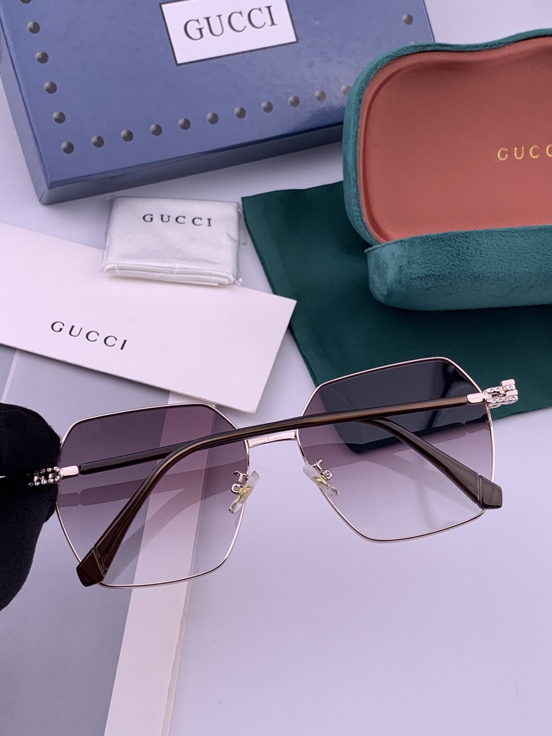 🔺 【GUCCI-偏光太阳镜】开春新款 潮流爆款 时尚圆框偏光太阳镜 高品质 佩戴舒适 网红潮款墨镜 女