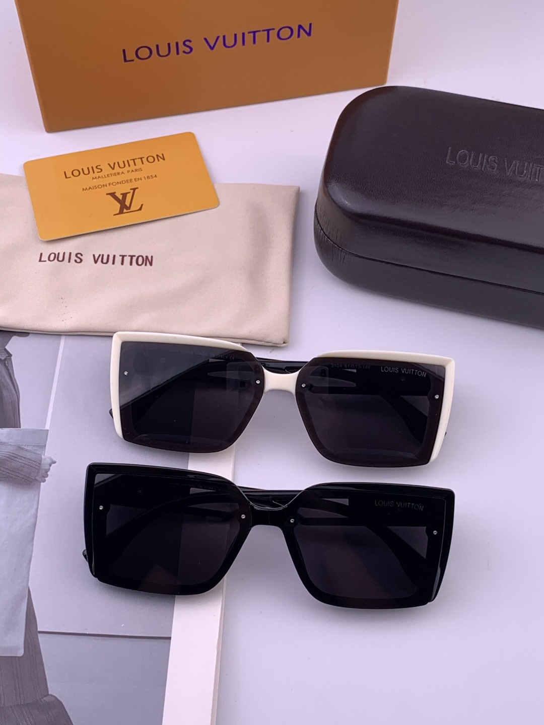 LV 开春新款 潮流爆款 时尚方框太阳镜 高品质 佩戴舒适 网红潮款墨镜 型号L4310