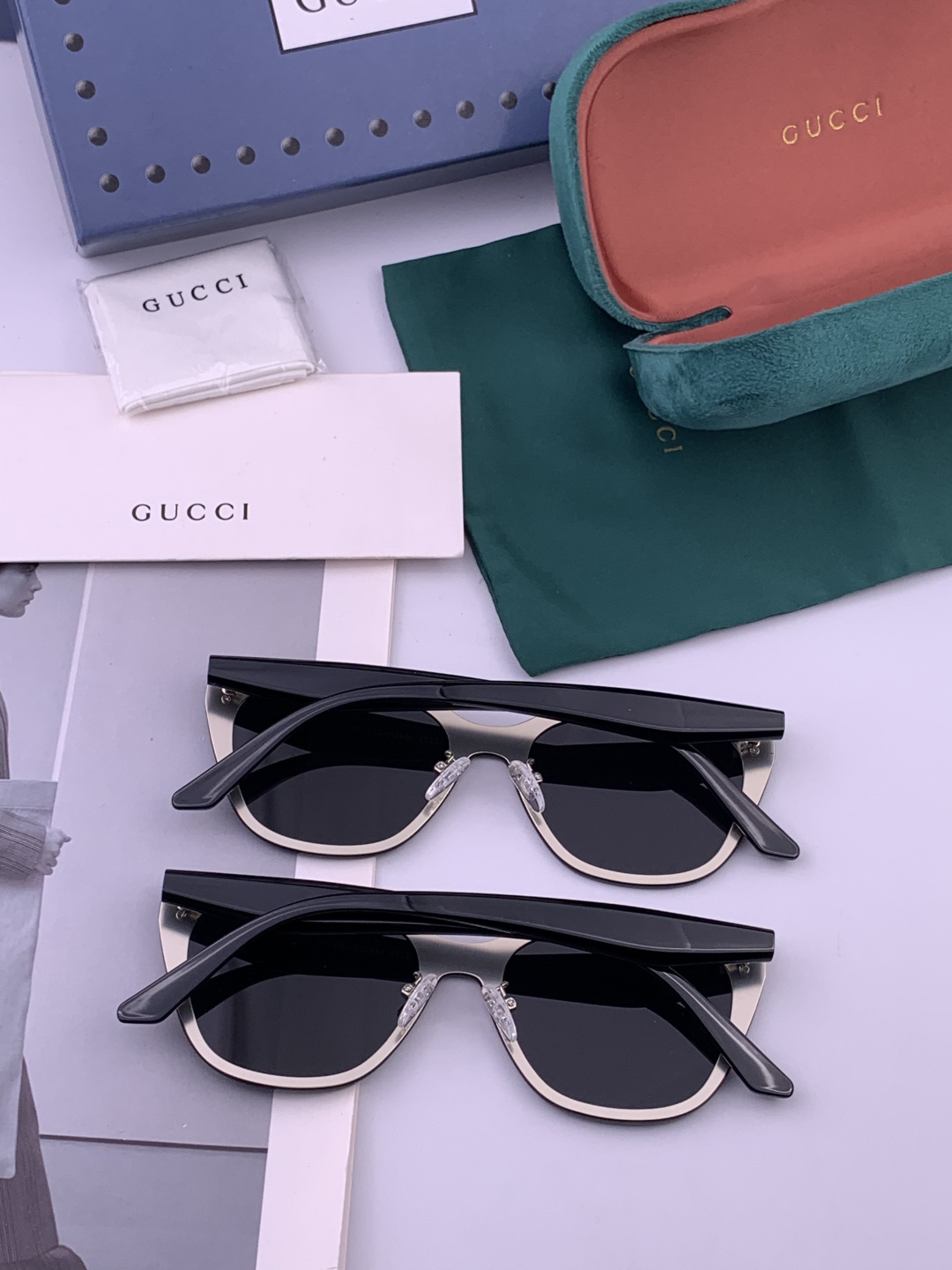 GUCCI 新款连体尼龙偏光太眼镜，情侣款时尚方框太阳镜佩戴舒适网红潮流款墨镜，大气女人范儿，大脸小脸都