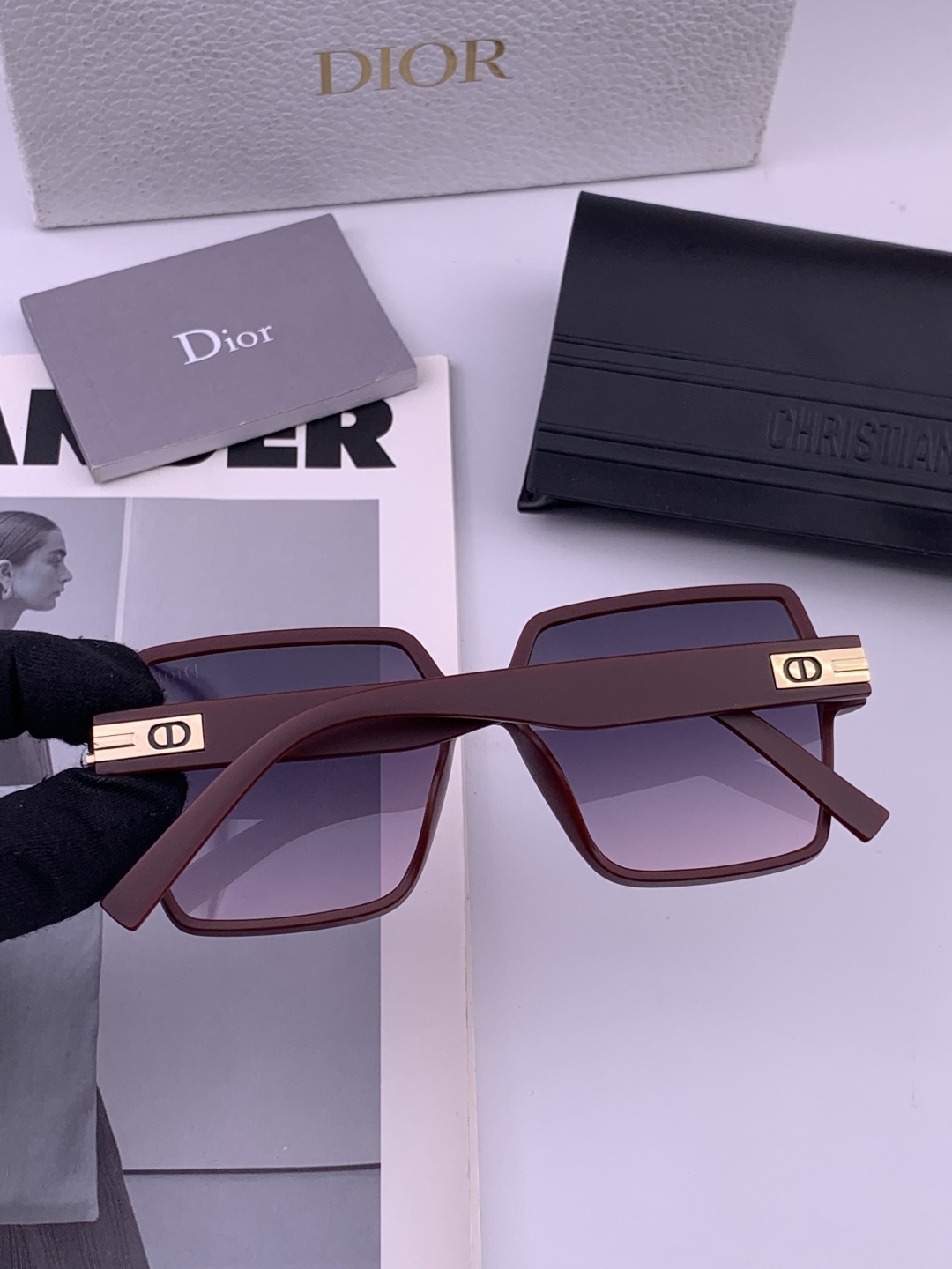 🔺 【DIOR】开春新款 潮流爆款 时尚方框偏光太阳镜 高品质 佩戴舒适 网红潮款墨镜 女士高清加厚偏光