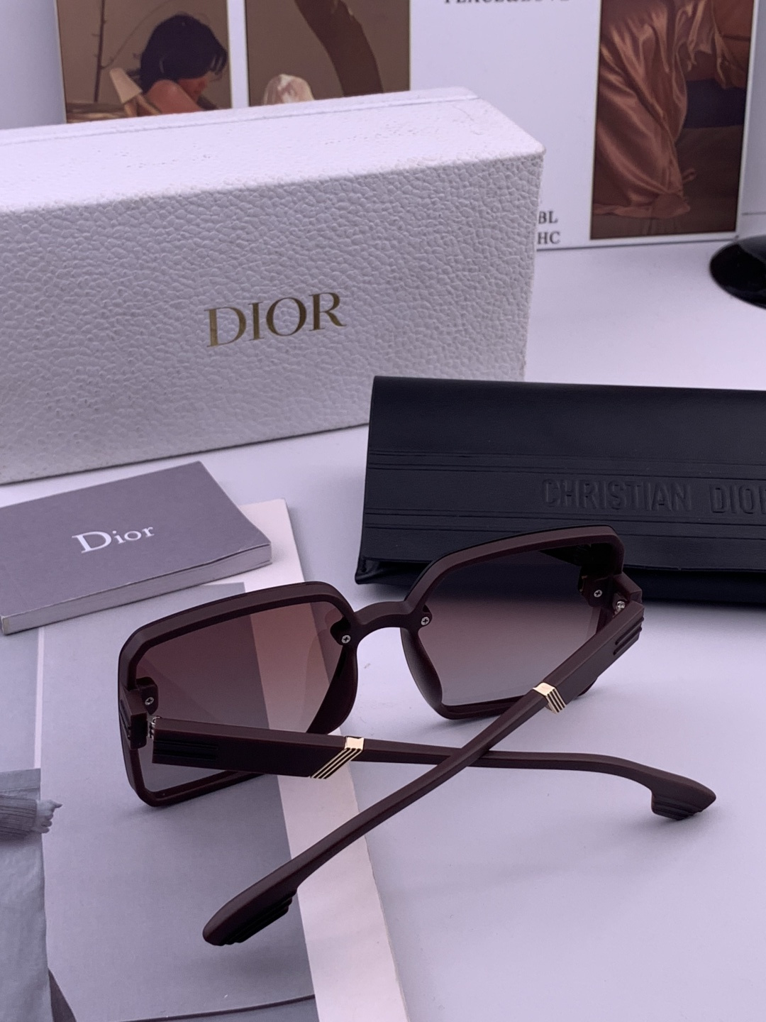 🔺 【DIOR-迪奥】开春新款 潮流爆款 时尚方框偏光太阳镜 高品质 佩戴舒适 网红潮款墨镜 女士高清偏