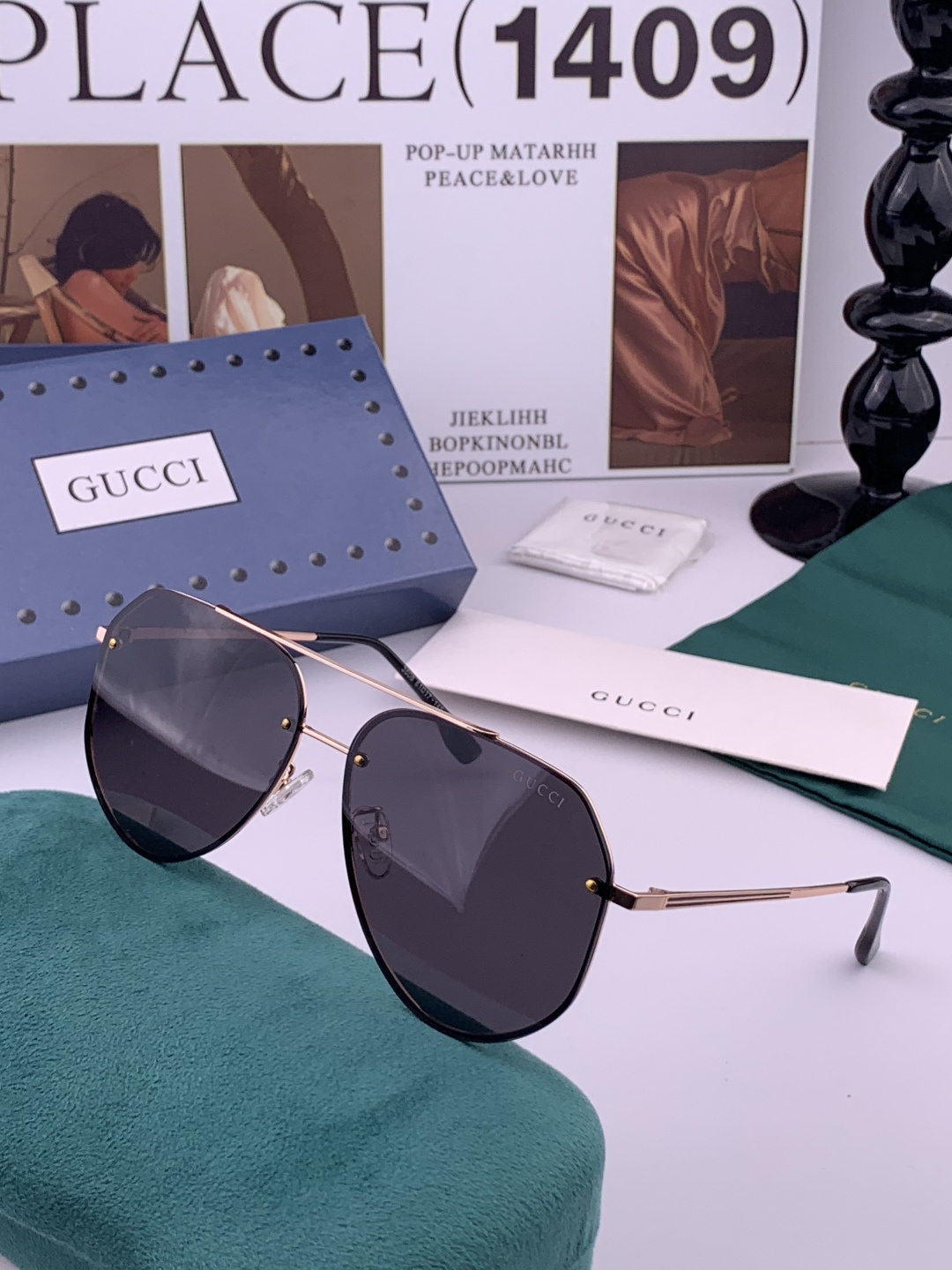 GUCCI 官网同步。 高品质男女款墨镜 👍 进口宝丽来偏光镜片 。蛤蟆镜 开车钓鱼都可 。型号：G83