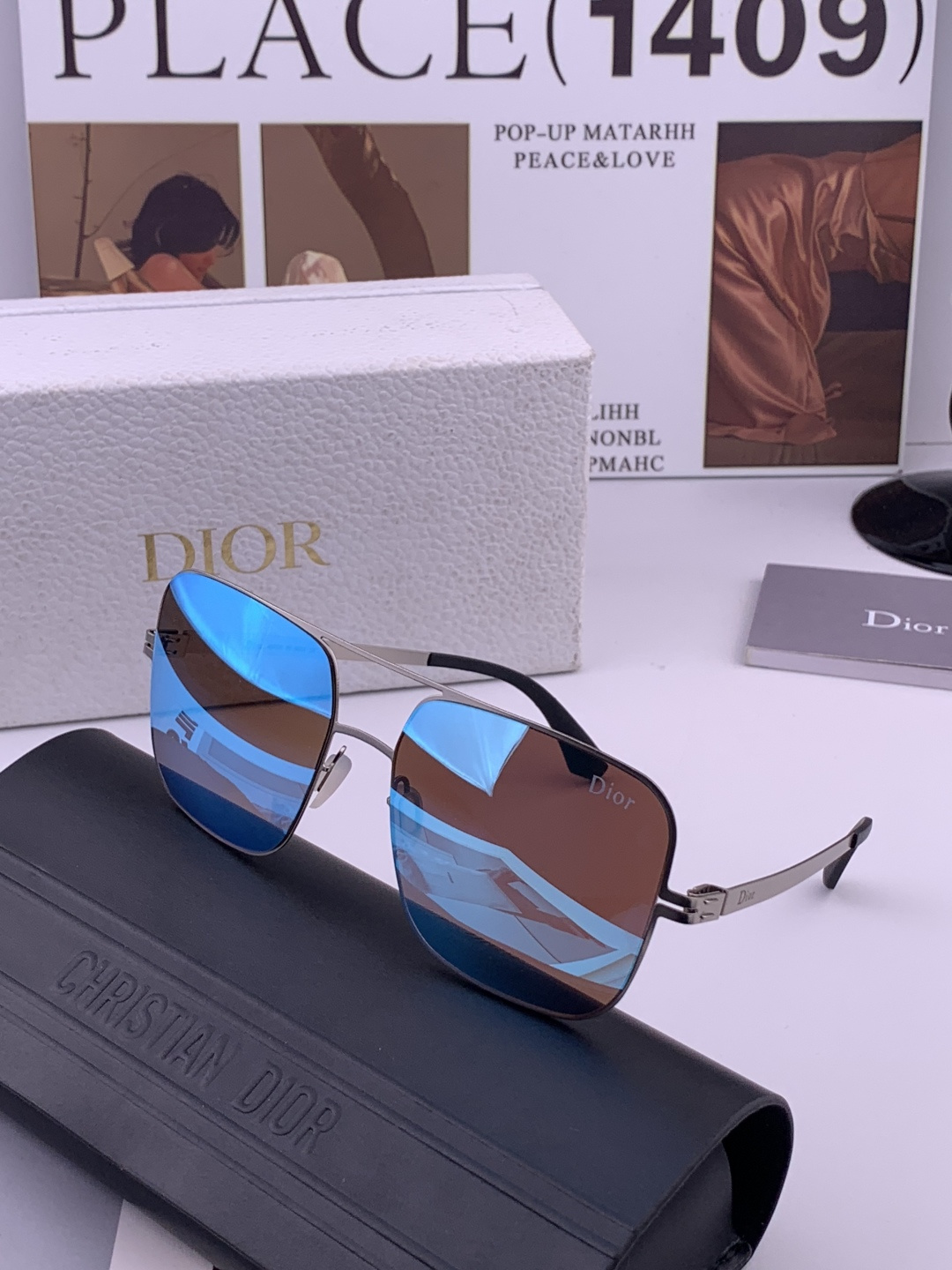 DIOR-迪奥新款男女情侣款太阳iP电镀永不褪色 卖点：超轻超有弹性整幅眼镜无螺丝重要的是压不坏、镜片：