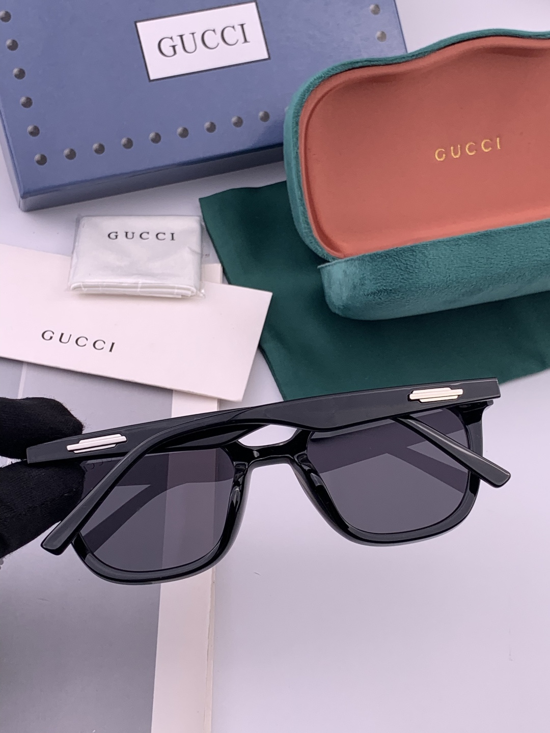 🔺GUCCI🔻古驰 GG方框太阳镜 完美品质 🎓独特设计 适合各种脸型 亮相时装周 超时尚百搭 实物精致