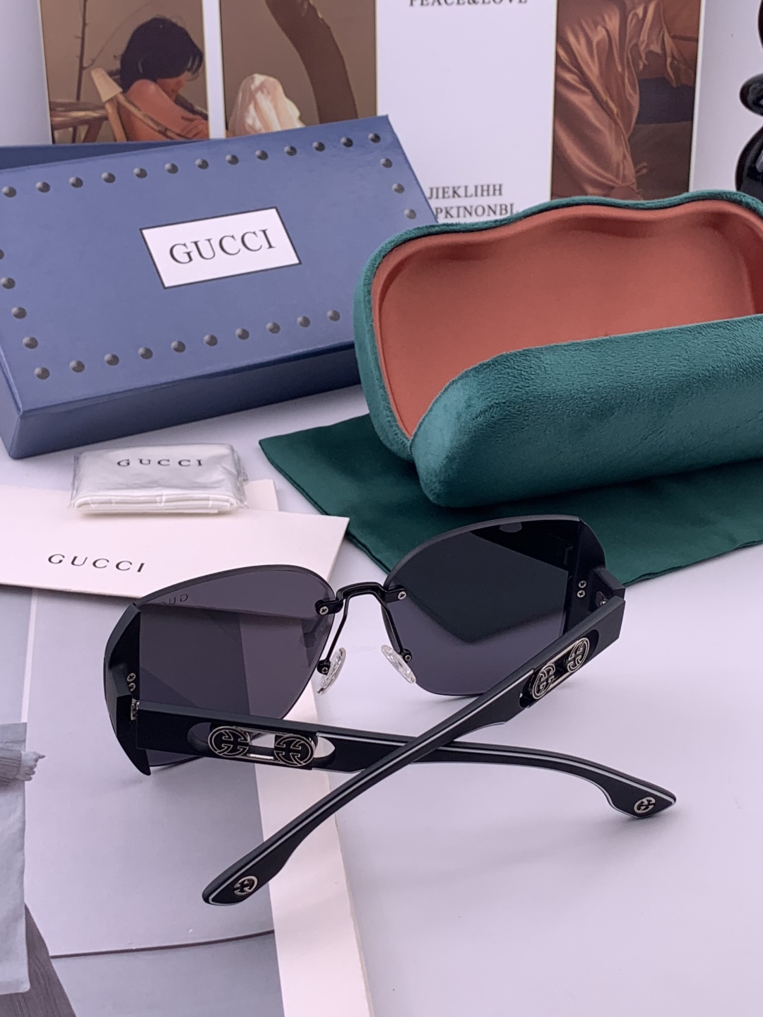 🔺 【GUCCI】开春新款 潮流爆款 时尚方框太阳镜 高品质 佩戴舒适 网红潮款墨镜 型号：G0296