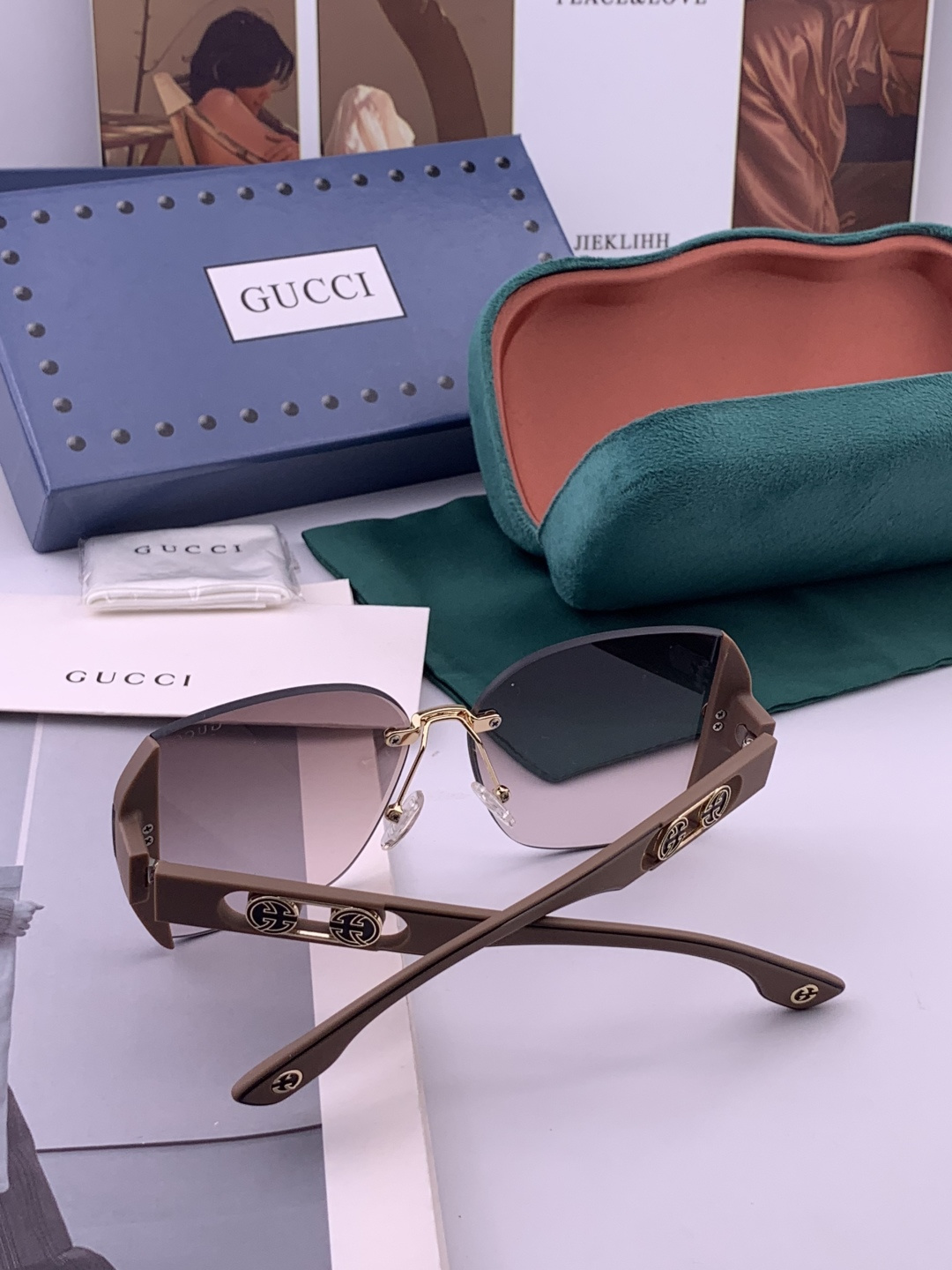 🔺 【GUCCI】开春新款 潮流爆款 时尚方框太阳镜 高品质 佩戴舒适 网红潮款墨镜 型号：G0296