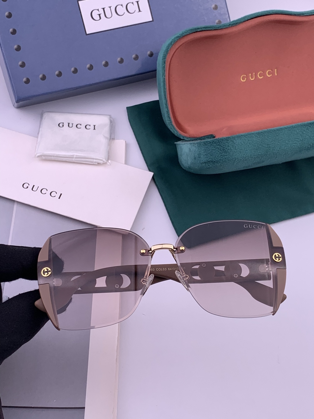🔺 【GUCCI】开春新款 潮流爆款 时尚方框太阳镜 高品质 佩戴舒适 网红潮款墨镜 型号：G0296