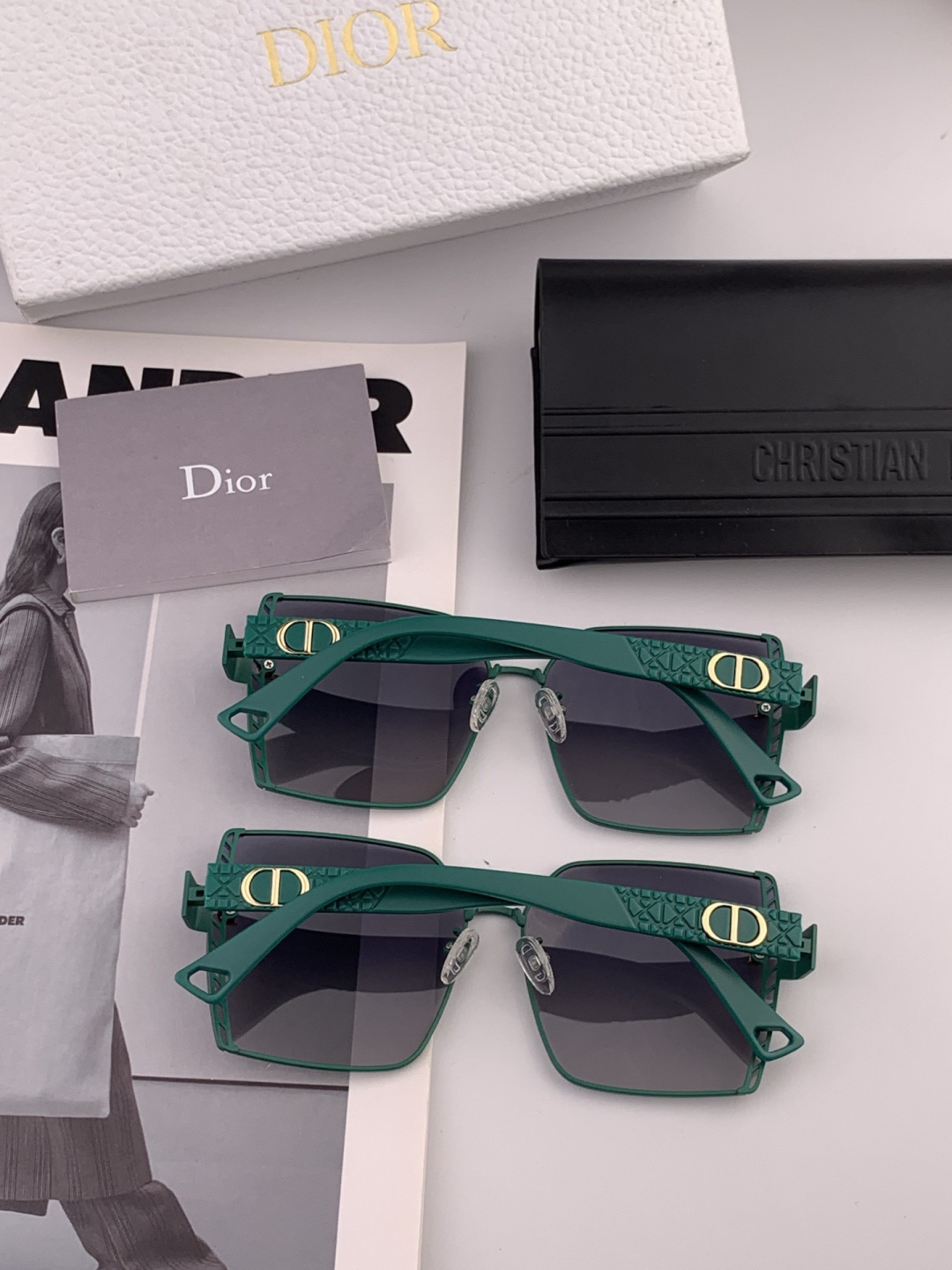 🔺 【DIOR-迪奥】开春新款 潮流爆款 时尚方框偏光太阳镜 高品质 佩戴舒适 网红潮款墨镜 女士高清加