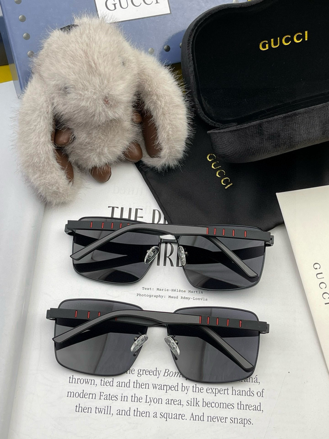 Gucci 。 高品质男女款墨镜 👍 进口宝丽来偏光镜片 。蛤蟆镜 开车钓鱼都可 。百搭显瘦墨镜韩版男士