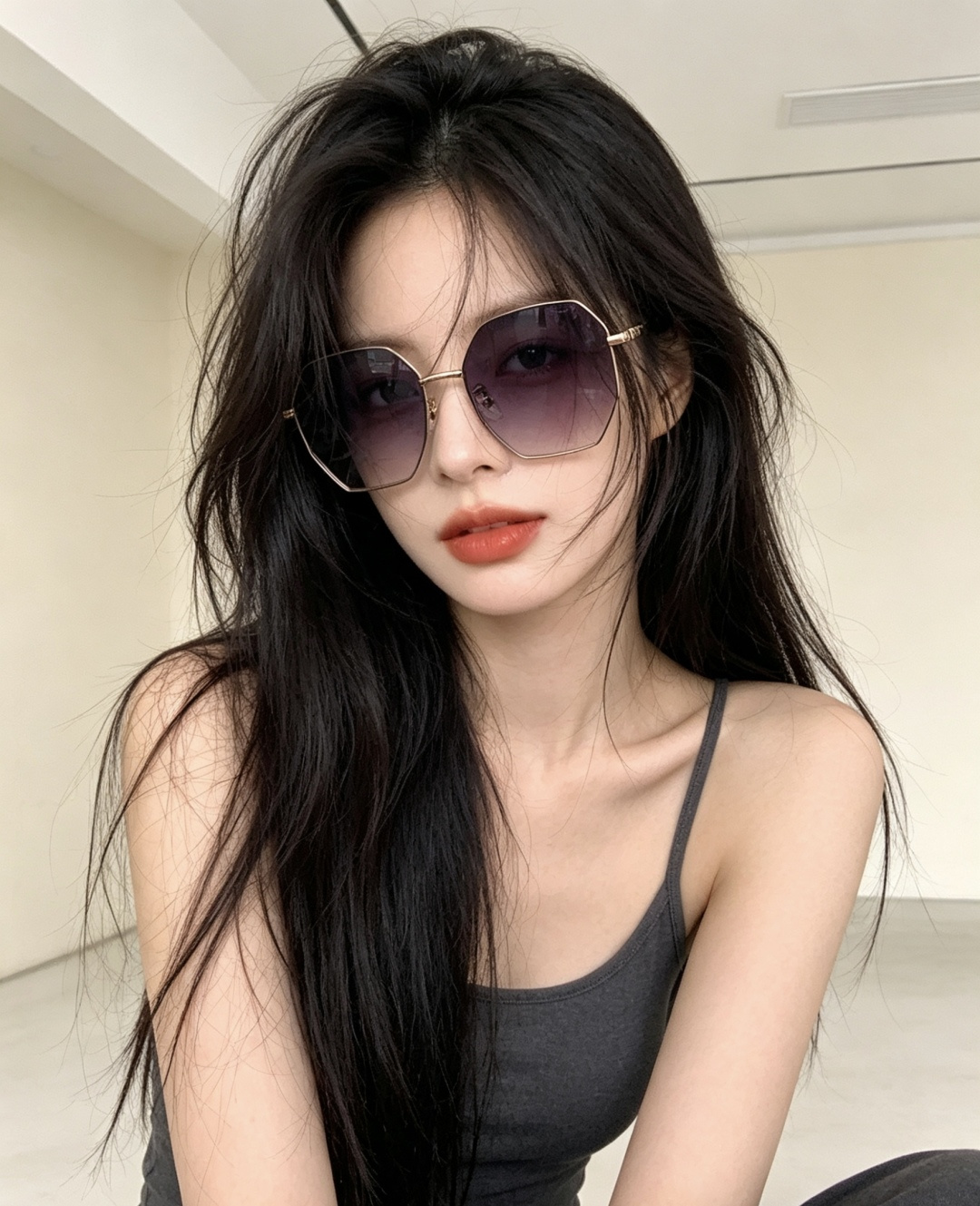 新品CHANEL 香奈儿太阳镜以独特魅力和前卫风格诠释春夏最新眼镜，质感超好佩带舒适 型号：CH3639