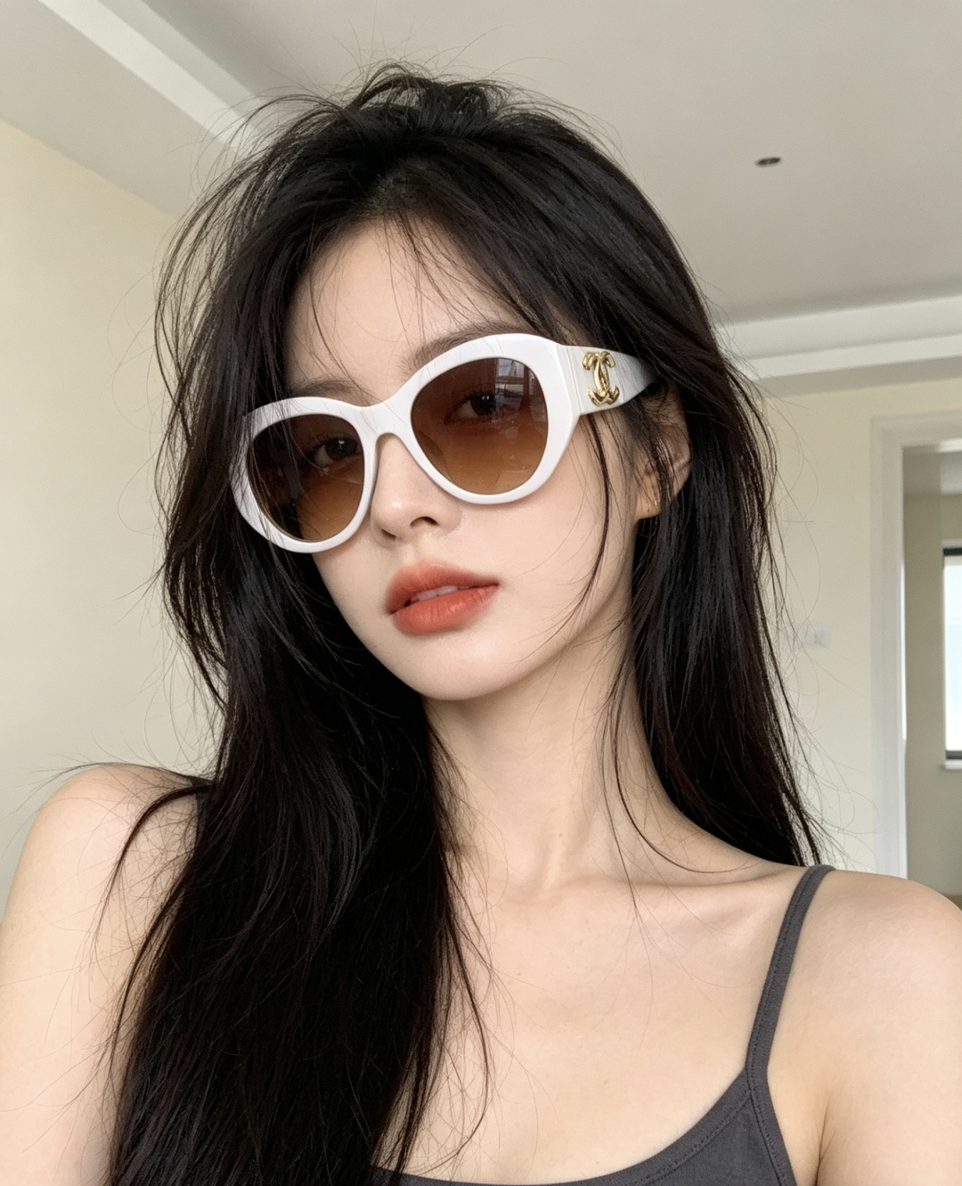 新品CHANEL 香奈儿太阳镜以独特魅力和前卫风格诠释春夏最新眼镜，质感超好佩带舒适 型号：CH4600
