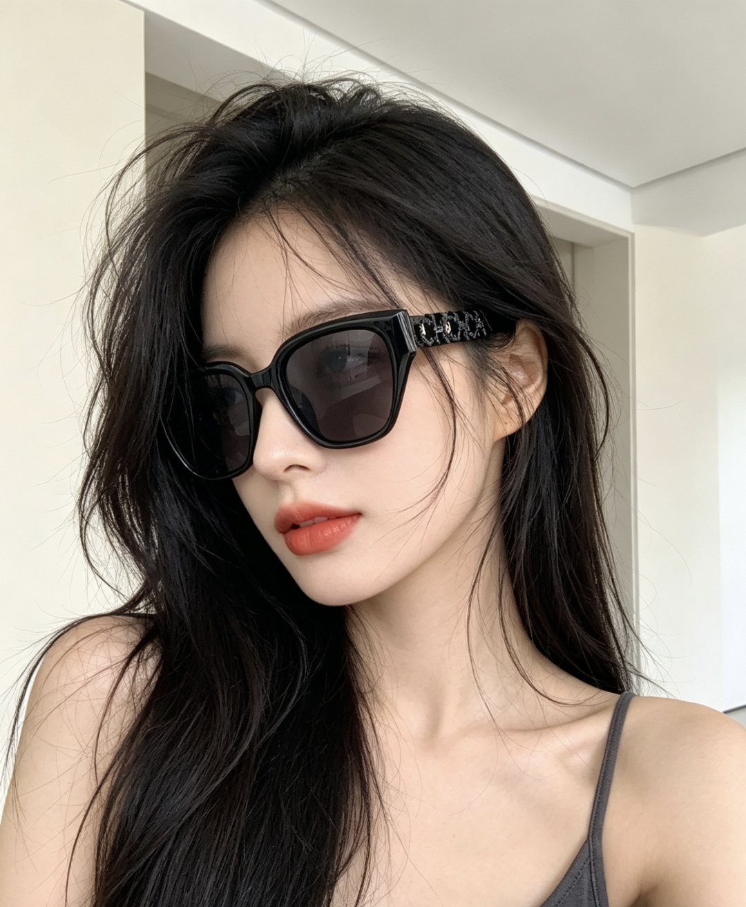 【CHANEL】香奈儿 新款潮流爆款 时尚圆框太阳镜 佩戴舒适 网红潮款墨镜 女士高清加厚偏光太阳镜🕶️