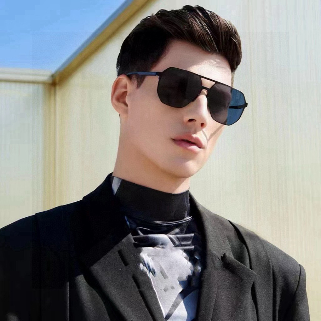 ♦️ GUCCI 新款男女情侣款太阳镜多边形墨镜iP电镀永不褪色 超轻超有弹性整幅眼镜无螺丝重要的是压不