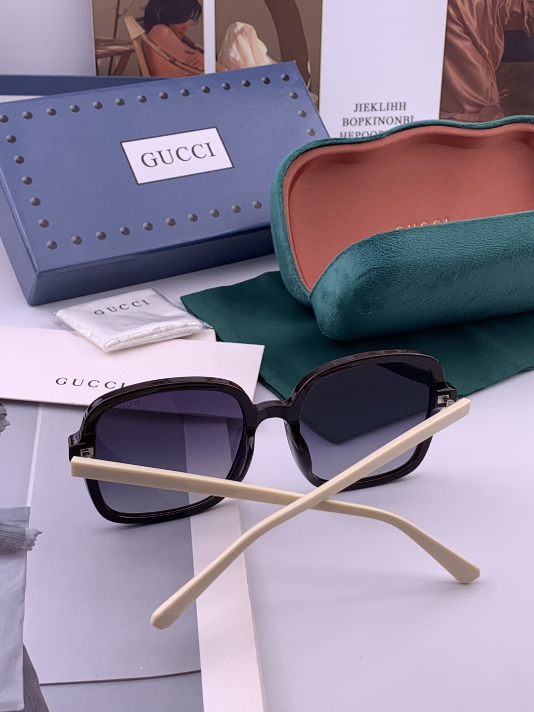 🔺GUCCI🔻古驰 GG方框太阳镜 完美品质 🎓独特设计 适合各种脸型 亮相时装周 超时尚百搭 实物精致