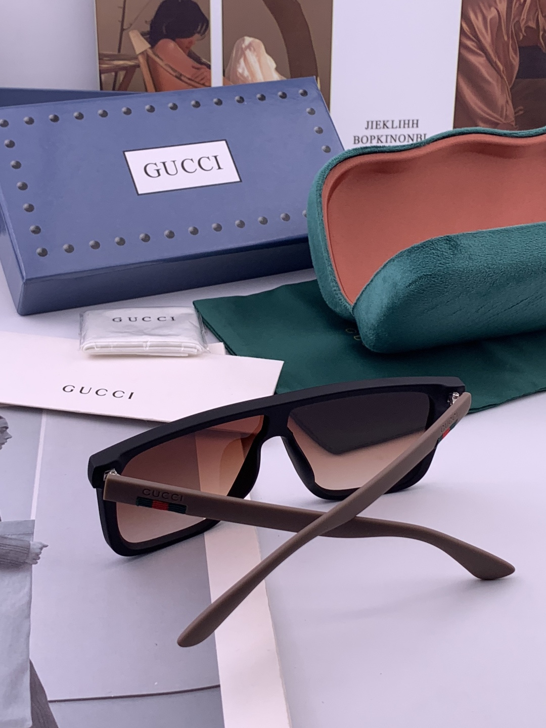 Gucci 。 高品质男女款墨镜 👍 。 开车钓鱼都可 。百搭显瘦墨镜韩版男士飞行员大框司机开车防紫外线