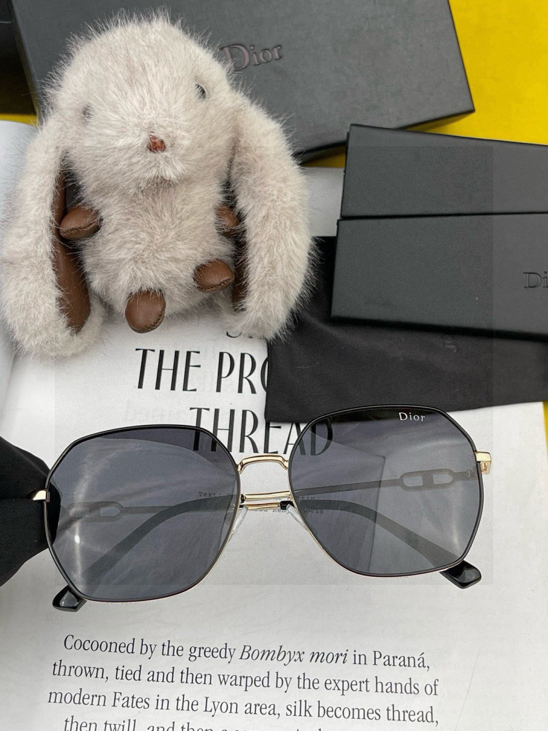🔺 DIOR🔻官方新款 众多明星同款[色]‼️‼️新款大框偏光墨镜 🌈🌈宝丽来超清加厚太阳镜🔝🔝型号：C