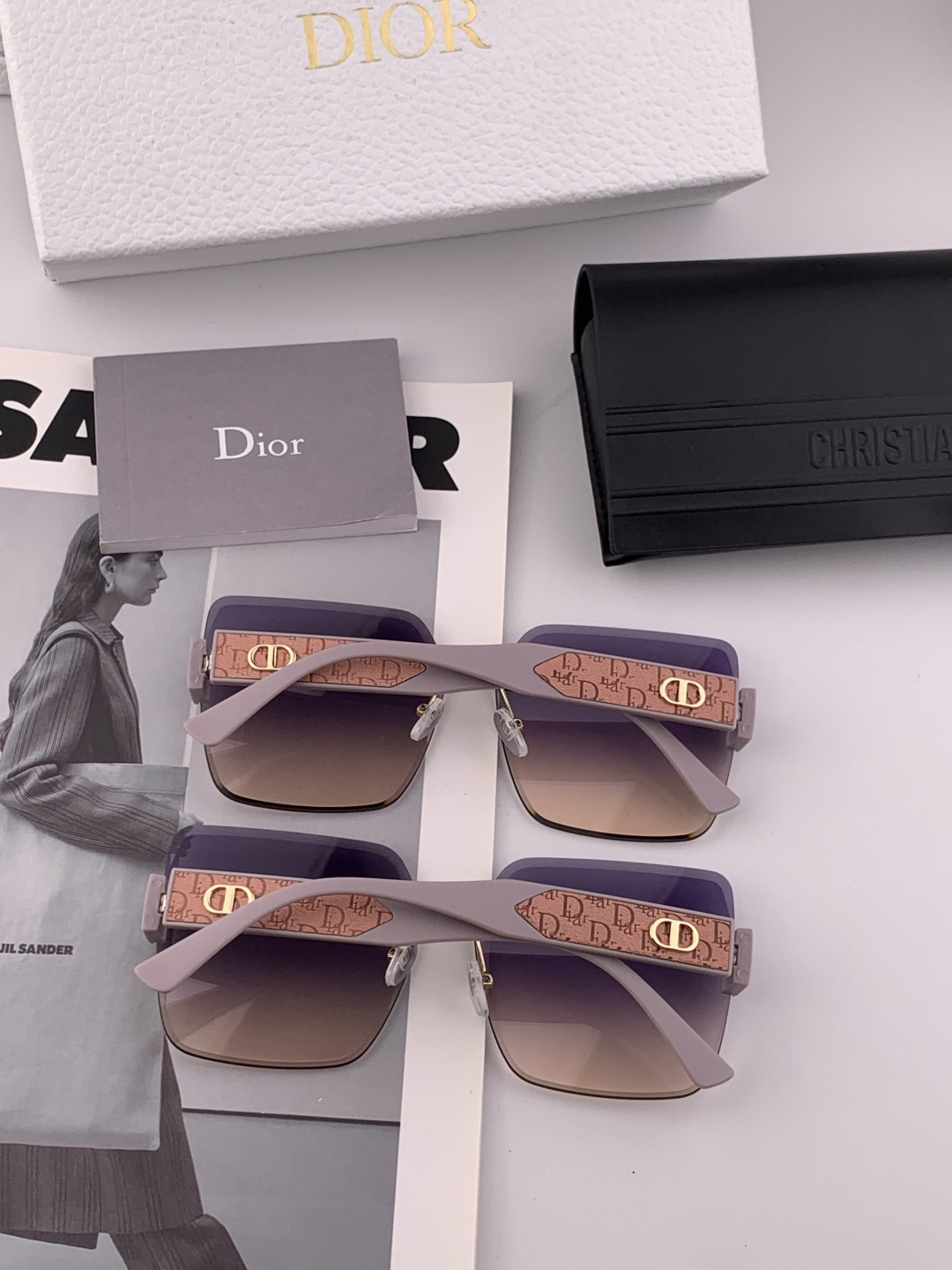 🔺 【DIOR-迪奥】开春新款 潮流爆款 时尚方框太阳镜 高品质 佩戴舒适 网红潮款墨镜 型号：D323