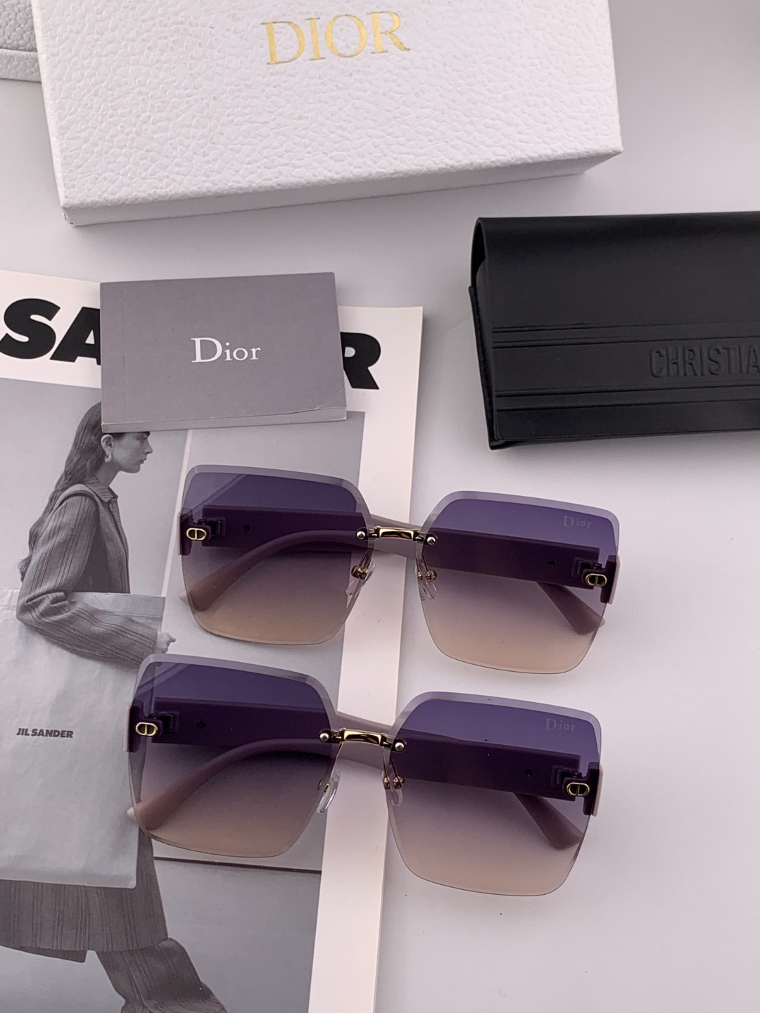🔺 【DIOR-迪奥】开春新款 潮流爆款 时尚方框太阳镜 高品质 佩戴舒适 网红潮款墨镜 型号：D323