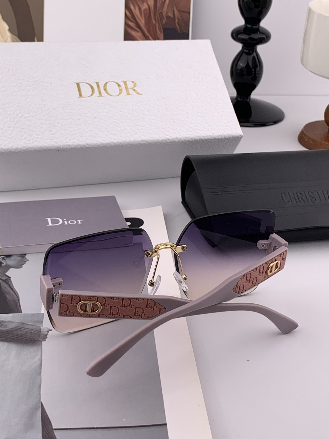 🔺 【DIOR-迪奥】开春新款 潮流爆款 时尚方框太阳镜 高品质 佩戴舒适 网红潮款墨镜 型号：D323