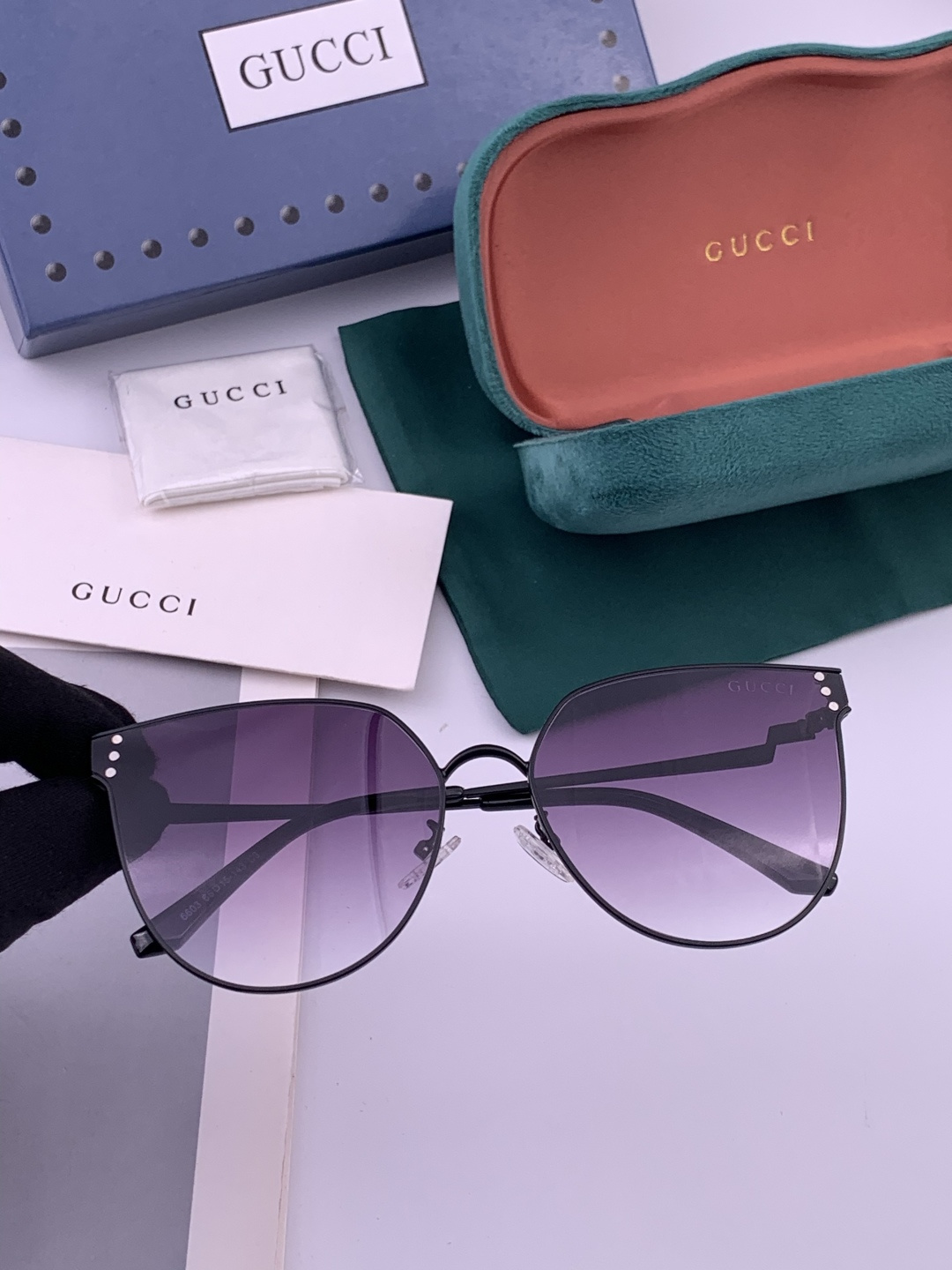 🔺 【GUCCI】开春新款 潮流爆款 时尚太阳镜 高品质 佩戴舒适 网红潮款墨镜 型号：G3660