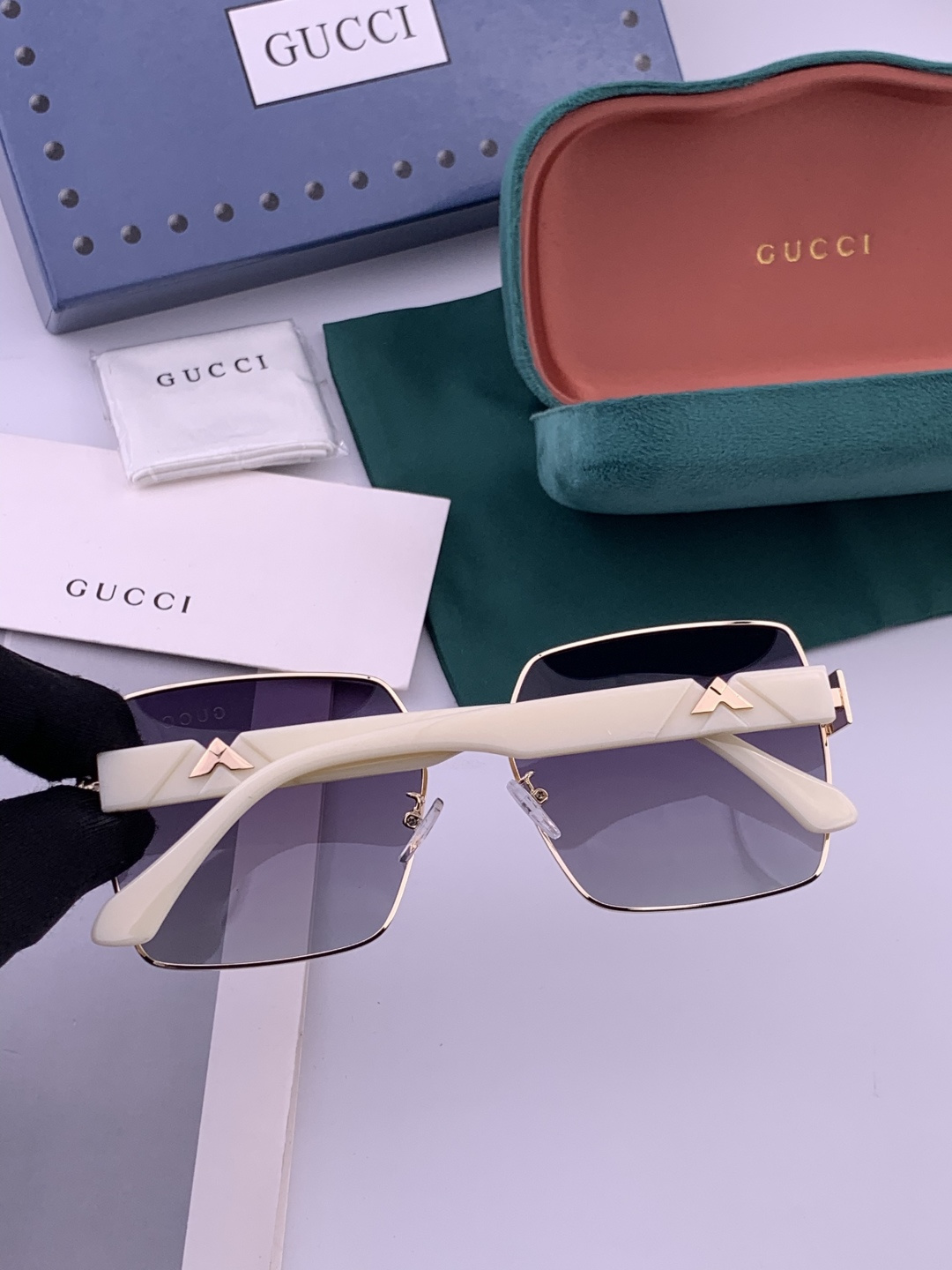【TR偏光系列】Gucci 经典的大框设计，情侣款不挑脸型，无论搭配大衣还是连衣裙都非常显气质偏光镜片预