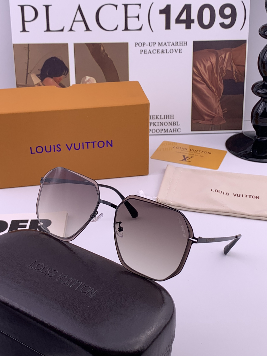 Lv 。 高品质男女款墨镜 👍 尼龙偏光镜片 。 开车钓鱼都可 。百搭显瘦墨镜韩版大框司机开车防紫外线太