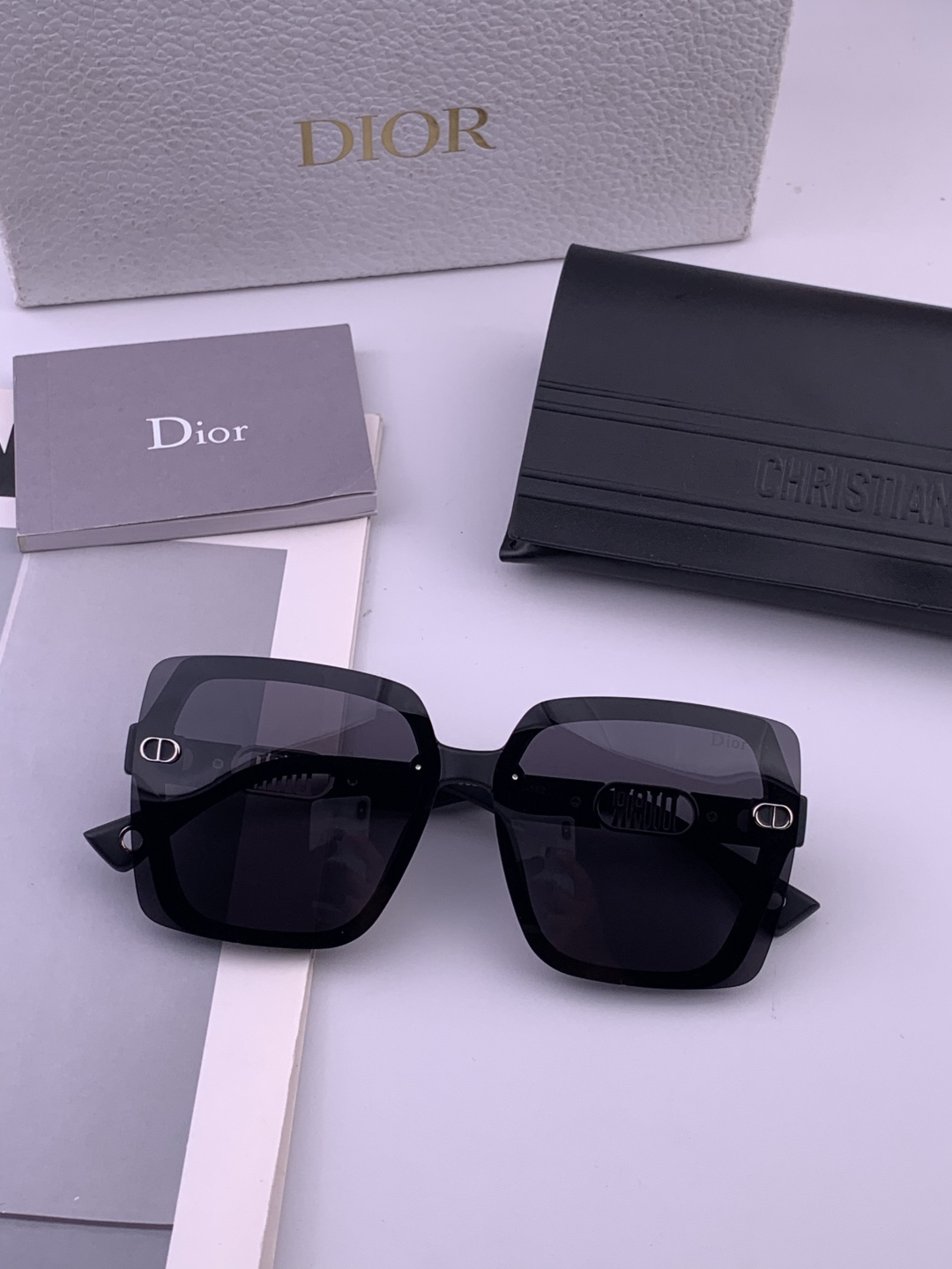 🔺 【DIOR-迪奥】开春新款 潮流爆款 时尚方框偏光太阳镜 高品质 佩戴舒适 网红潮款墨镜 女士高清加