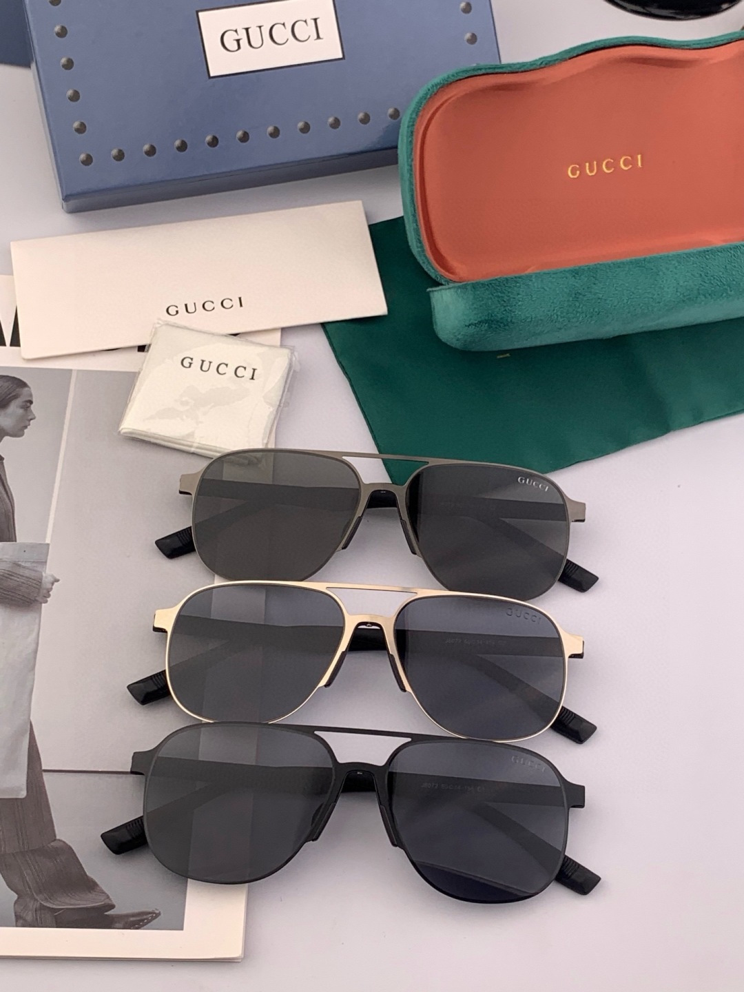 GUCCI 男款炫彩飞行员偏光太阳镜 ❤️材质：高清尼龙加厚卡槽高清偏光镜片 🌹无边框镜架💕颜👍型号：G