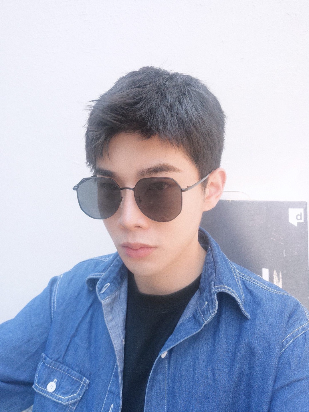 GUCCI 男款炫彩飞行员偏光太阳镜 ❤️材质：高清尼龙加厚卡槽高清偏光镜片 🌹无边框镜架💕颜👍型号：G