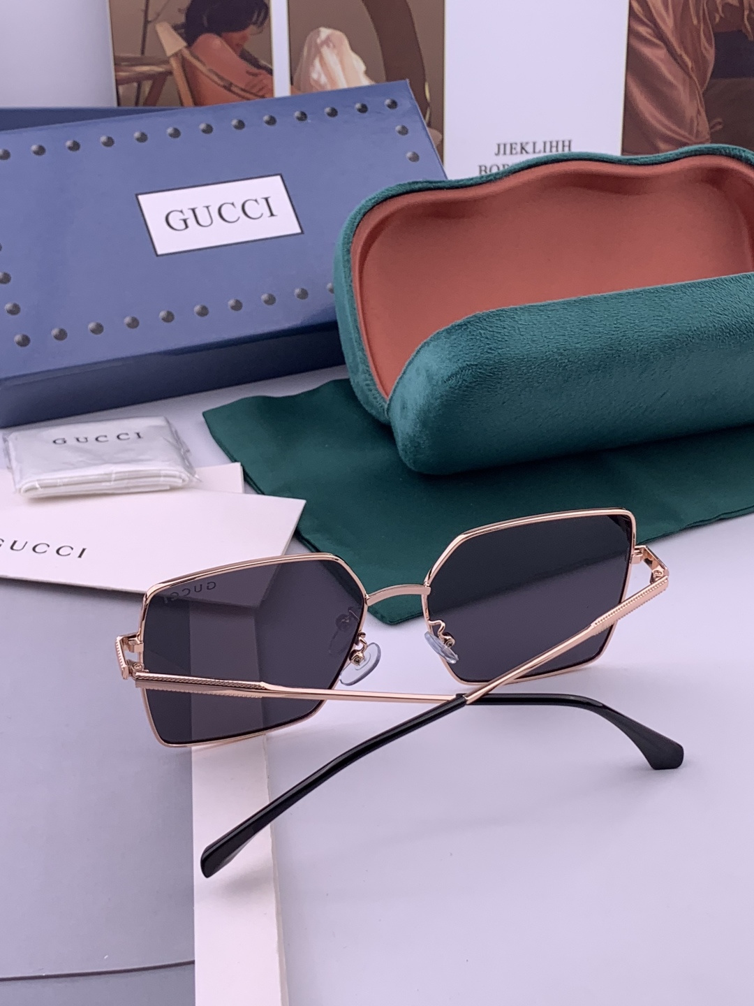 🔺 Gucci 🔻官方新款 众多明星同款[色]‼️‼️新款大框偏光墨镜 🌈🌈宝丽来超清加厚太阳镜🔝🔝型号