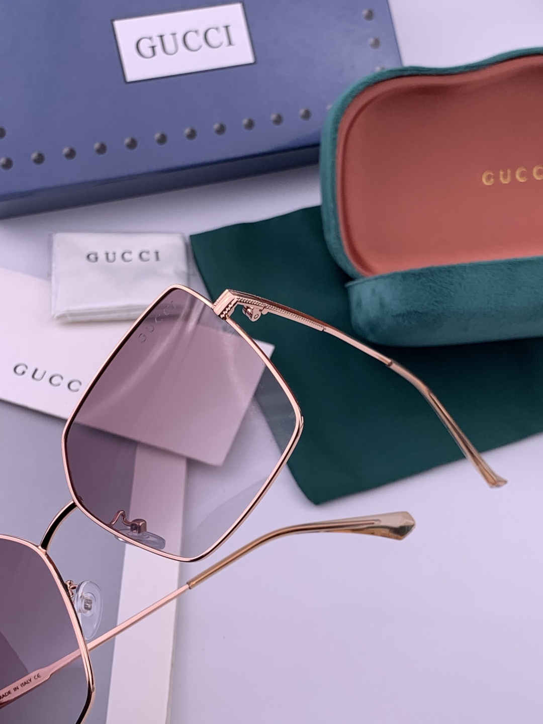 🔺 Gucci 🔻官方新款 众多明星同款[色]‼️‼️新款大框偏光墨镜 🌈🌈宝丽来超清加厚太阳镜🔝🔝型号