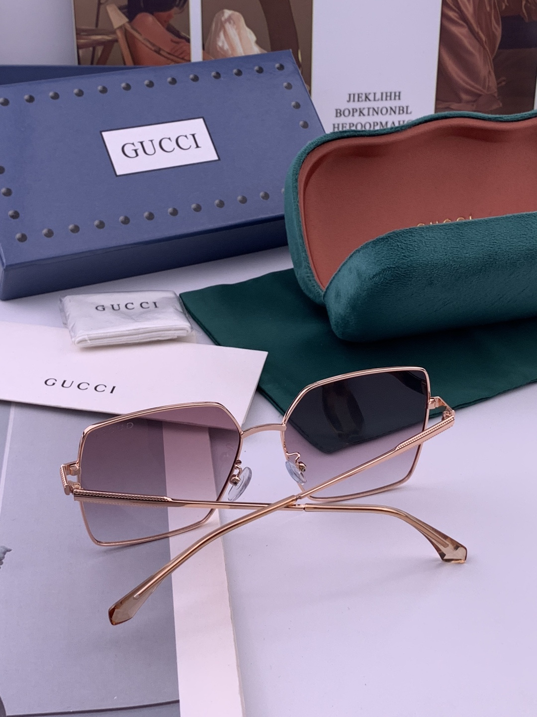 🔺 Gucci 🔻官方新款 众多明星同款[色]‼️‼️新款大框偏光墨镜 🌈🌈宝丽来超清加厚太阳镜🔝🔝型号