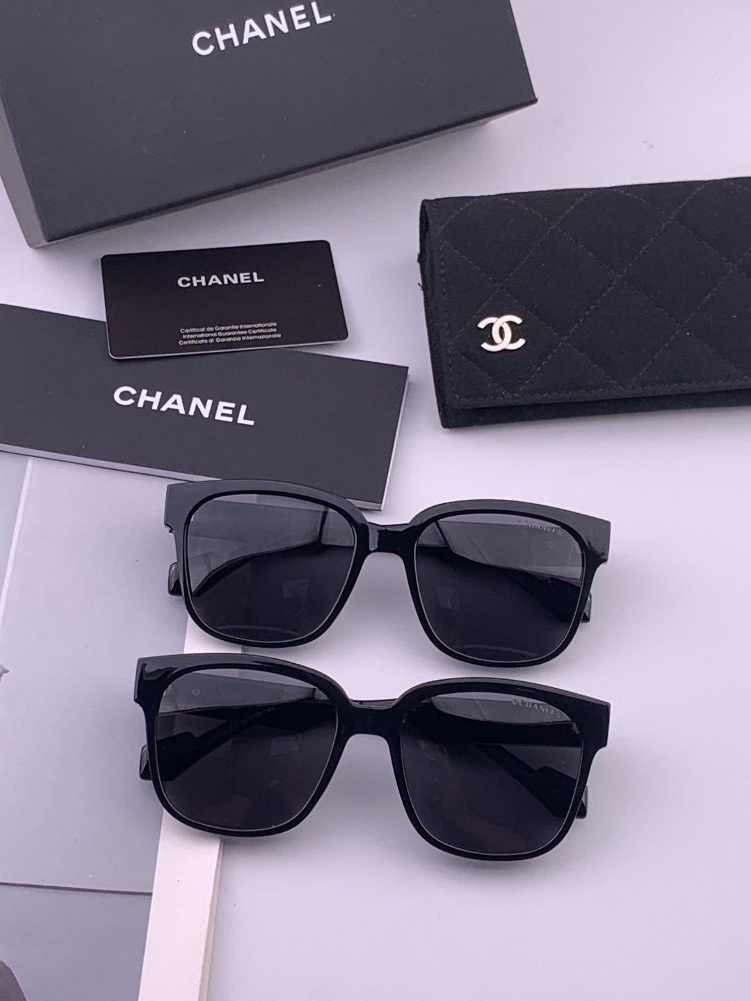 【CHANEL】香奈儿 新款潮流爆款 时尚方框太阳镜 佩戴舒适 网红潮款墨镜  女士高清加厚偏光太阳镜🕶
