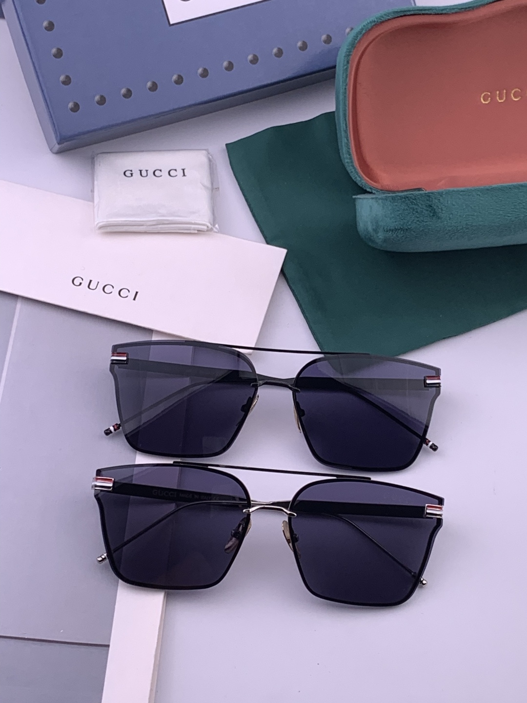 Gucci 🔥  高品质男女款墨镜   👍 进口宝丽来偏光镜片  🔥蛤蟆镜 开车钓鱼都可 🔥百搭显瘦墨镜