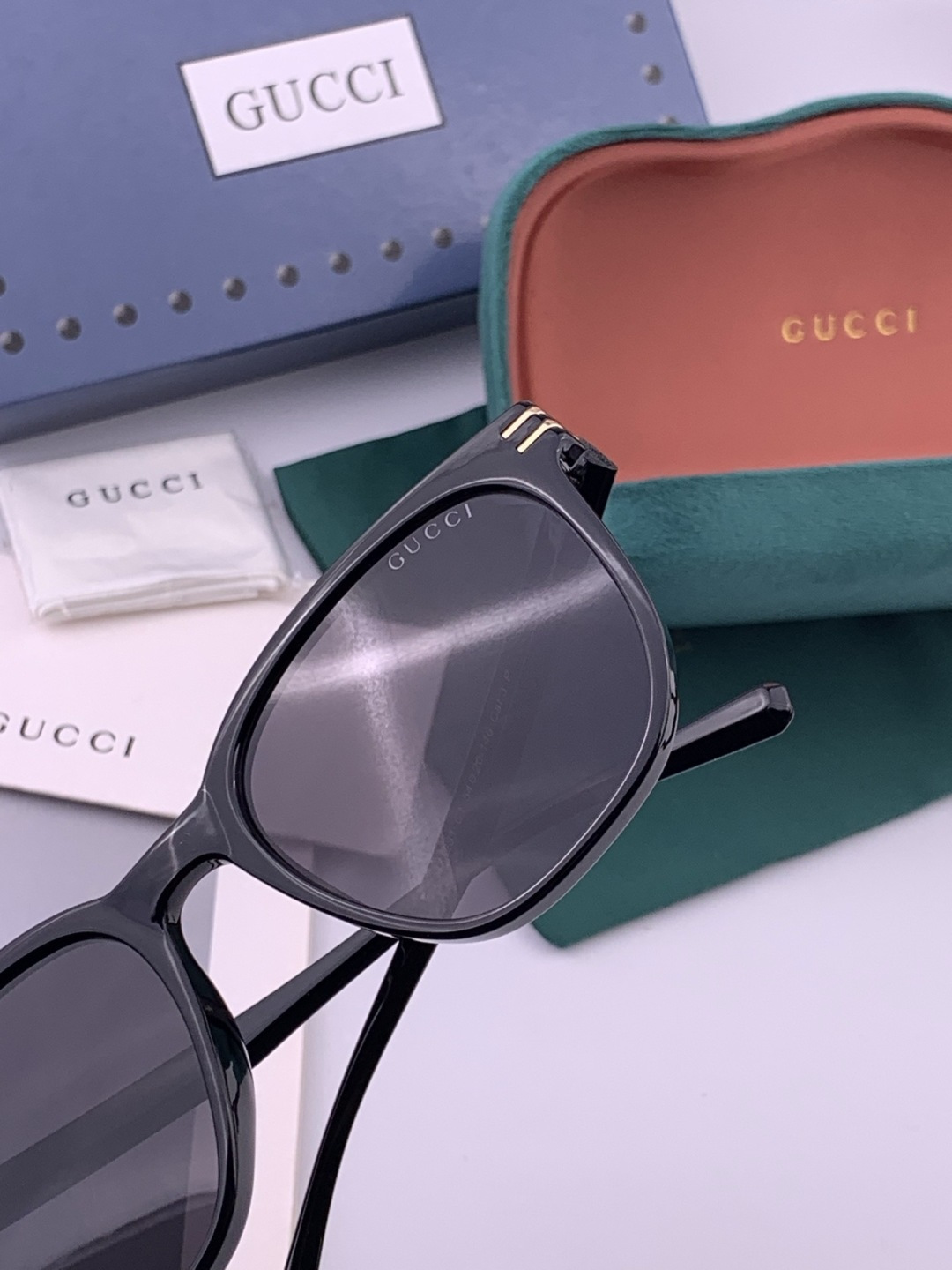 🔺GUCCI🔻古驰 GG圆框太阳镜 完美品质 🎓独特设计  适合各种脸型 亮相时装周 超时尚百搭 实物精