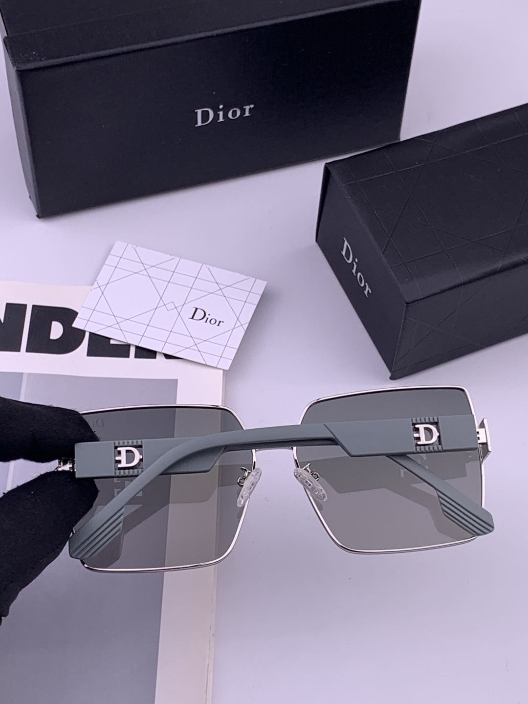 🔺 【DIOR-迪奥】开春新款 潮流爆款 时尚方框尼龙太阳镜 高品质 佩戴舒适 网红潮款墨镜 女士高清尼
