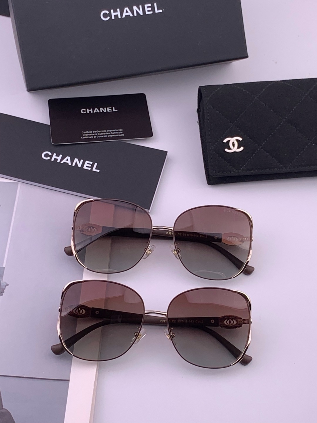 🔺CHANEL🔻官方早春新款，众多明星同款[色]香奈儿‼️‼️新款框偏光墨镜 ，🌈🌈宝丽来超清偏光太阳镜