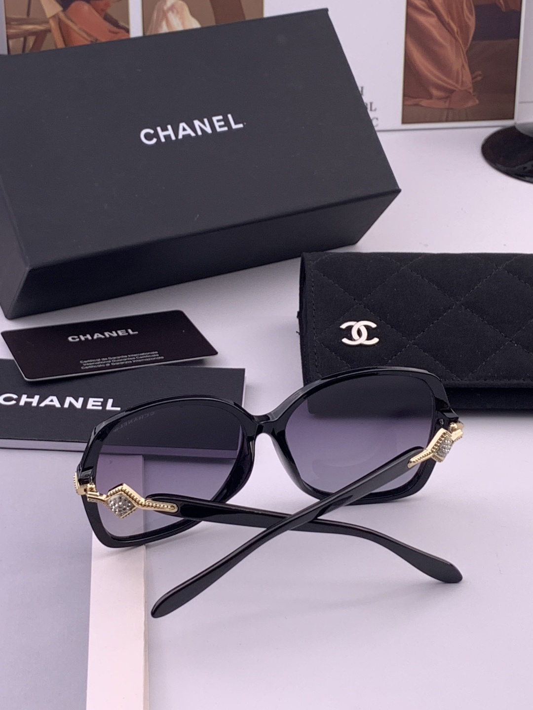 🔺CHANEL🔻官方早春新款，众多明星同款[色]香奈儿‼️‼️新款大框偏光墨镜 ，🌈🌈宝丽来超清偏光太阳