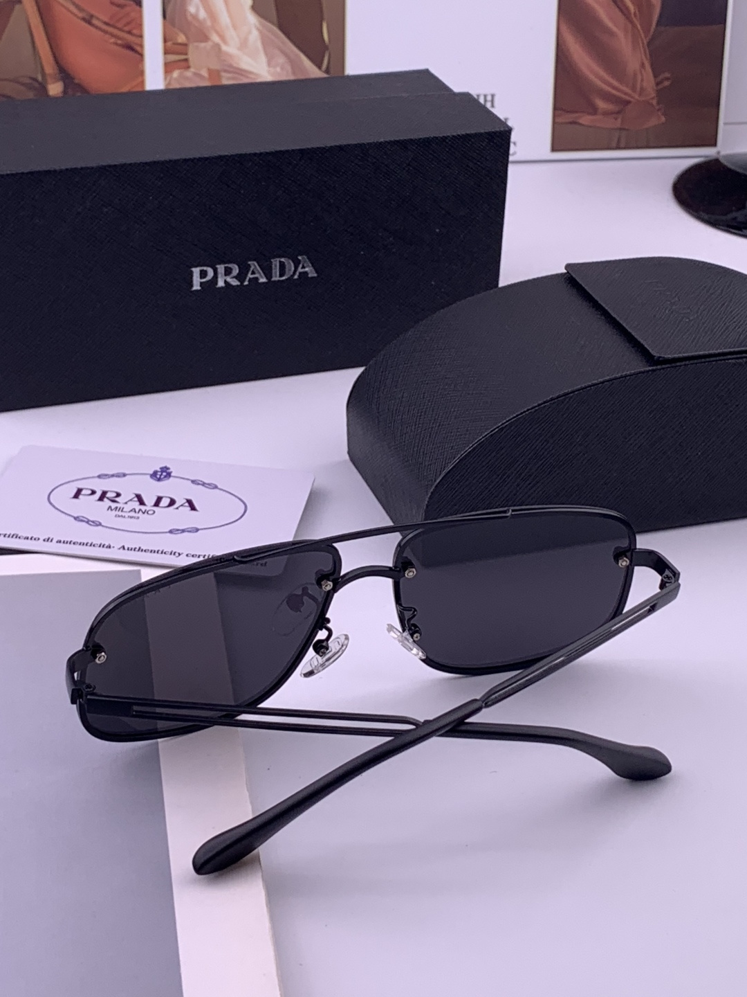PRADA 普拉达 界级大师制造. 偏光墨镜 高档 潮流🐚时尚百搭🌪男士款百搭瘦脸太阳镜 高品质 ！开车