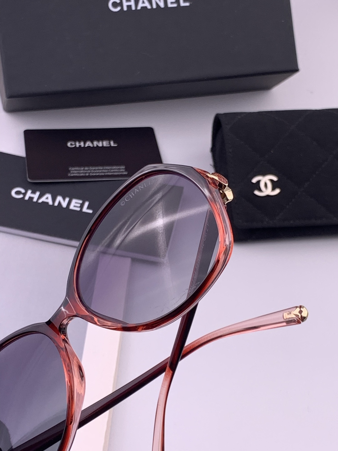 【CHANEL】香奈儿 新款潮流爆款 时尚方框太阳镜 佩戴舒适 网红潮款墨镜  女士高清加厚偏光太阳镜🕶