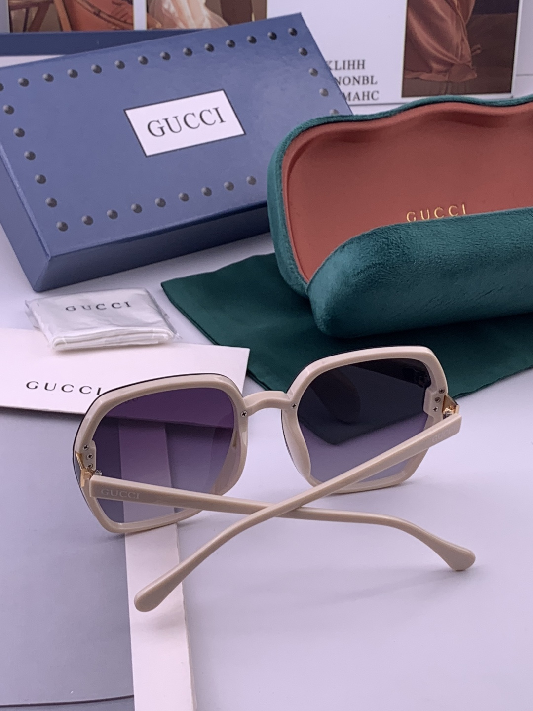 🔺 【GUCCI】开春新款 潮流爆款 时尚方框太阳镜 高品质 佩戴舒适 网红潮款墨镜 型号：G313