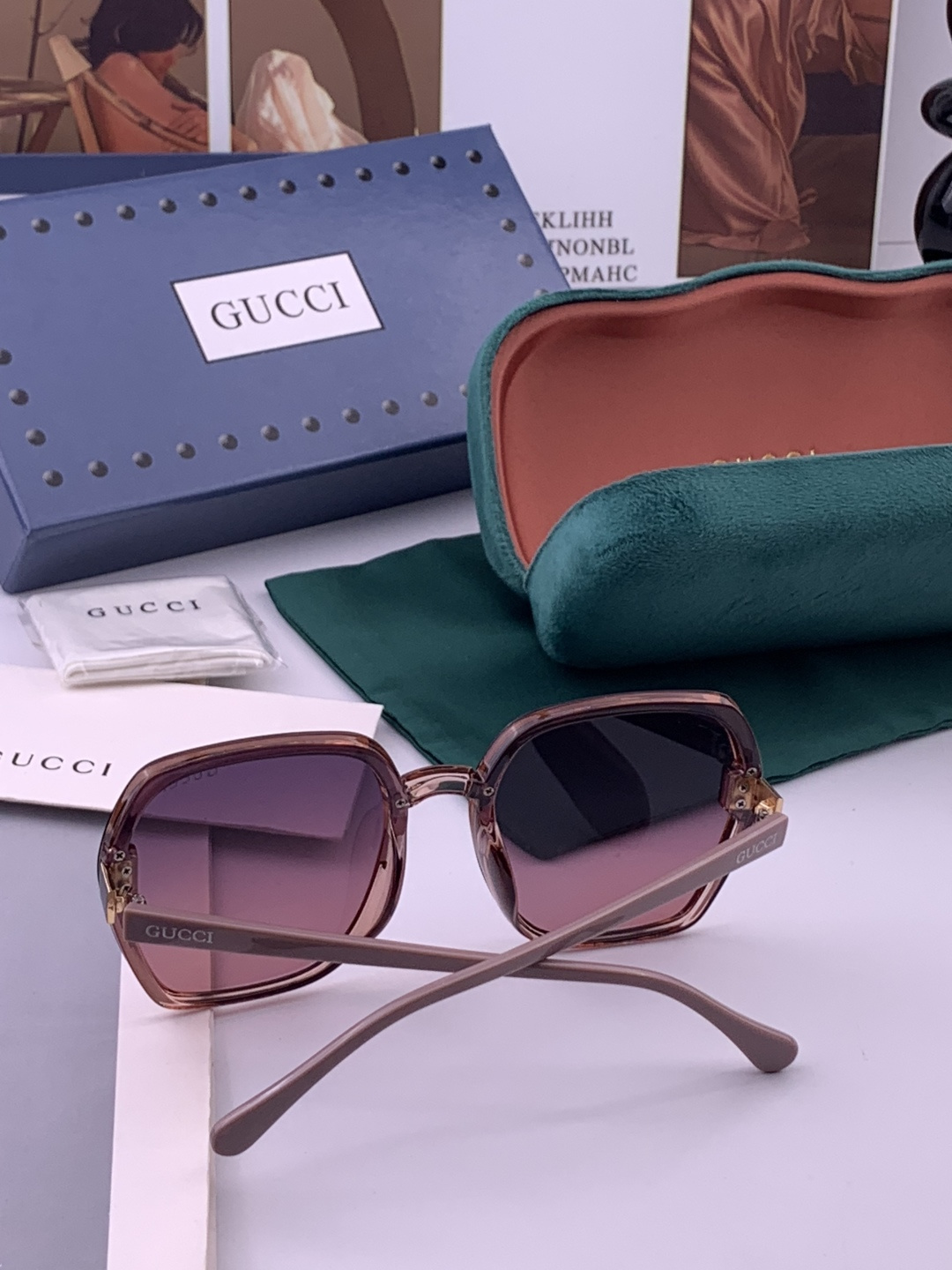 🔺 【GUCCI】开春新款 潮流爆款 时尚方框太阳镜 高品质 佩戴舒适 网红潮款墨镜 型号：G313