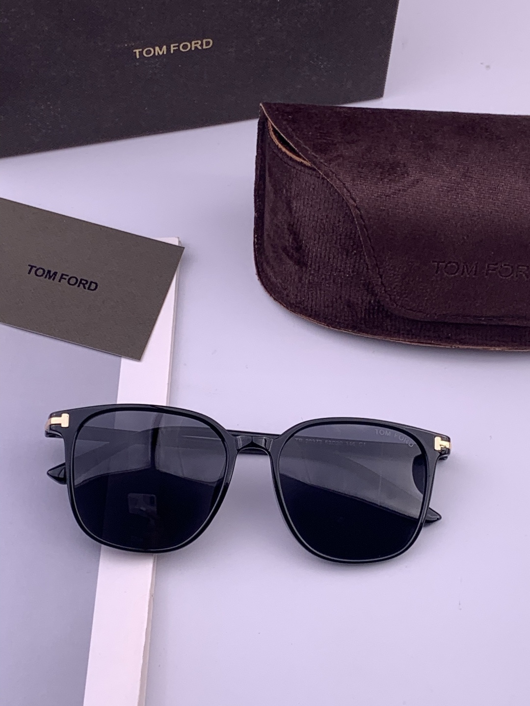 【TOMFORD】汤姆福特 爆款来袭！经典火爆作品 重磅出击 ！超经典偏光眼镜，时刻展现时尚大牌风范！我